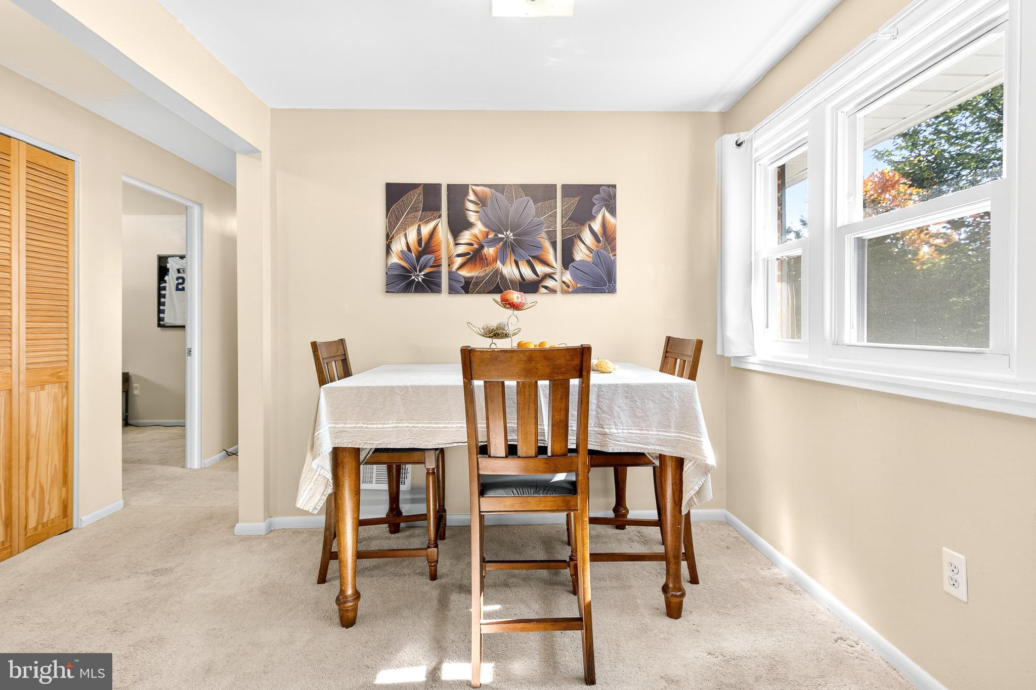 COLONIAL PARK - Residential