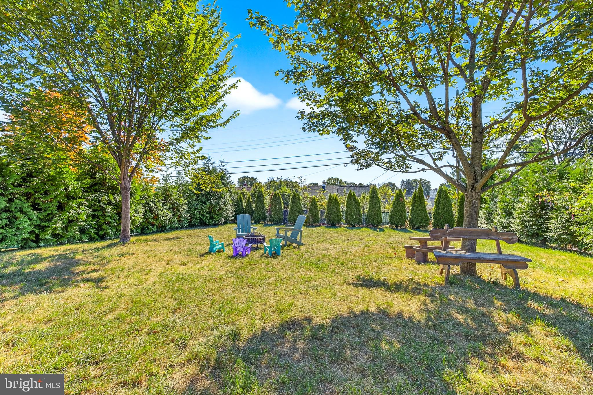 COLONIAL PARK - Residential