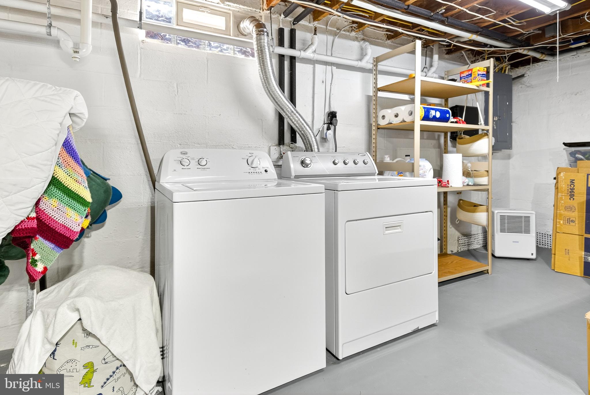 COLONIAL PARK - Residential