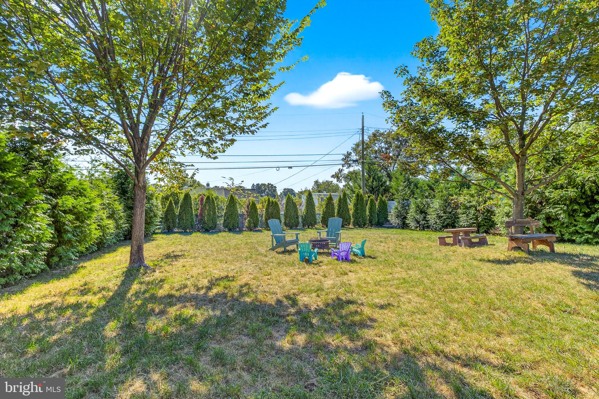 COLONIAL PARK - Residential