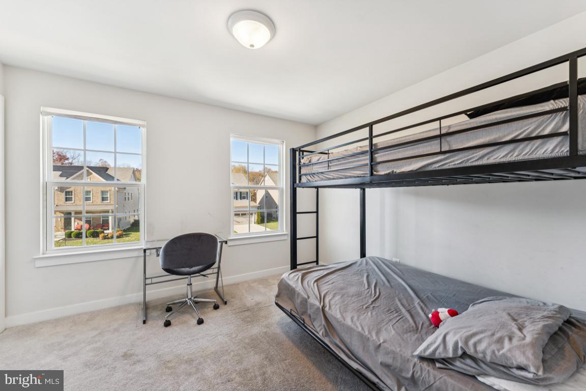 CHRISTOPHER POINTE - Residential