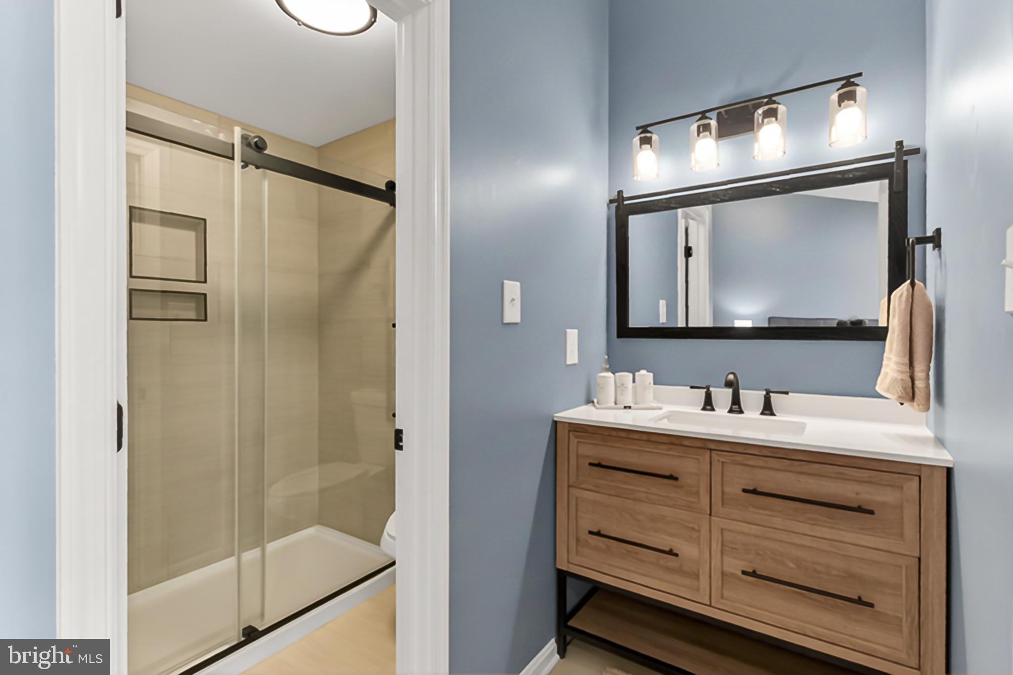 MONTCLAIR - Residential