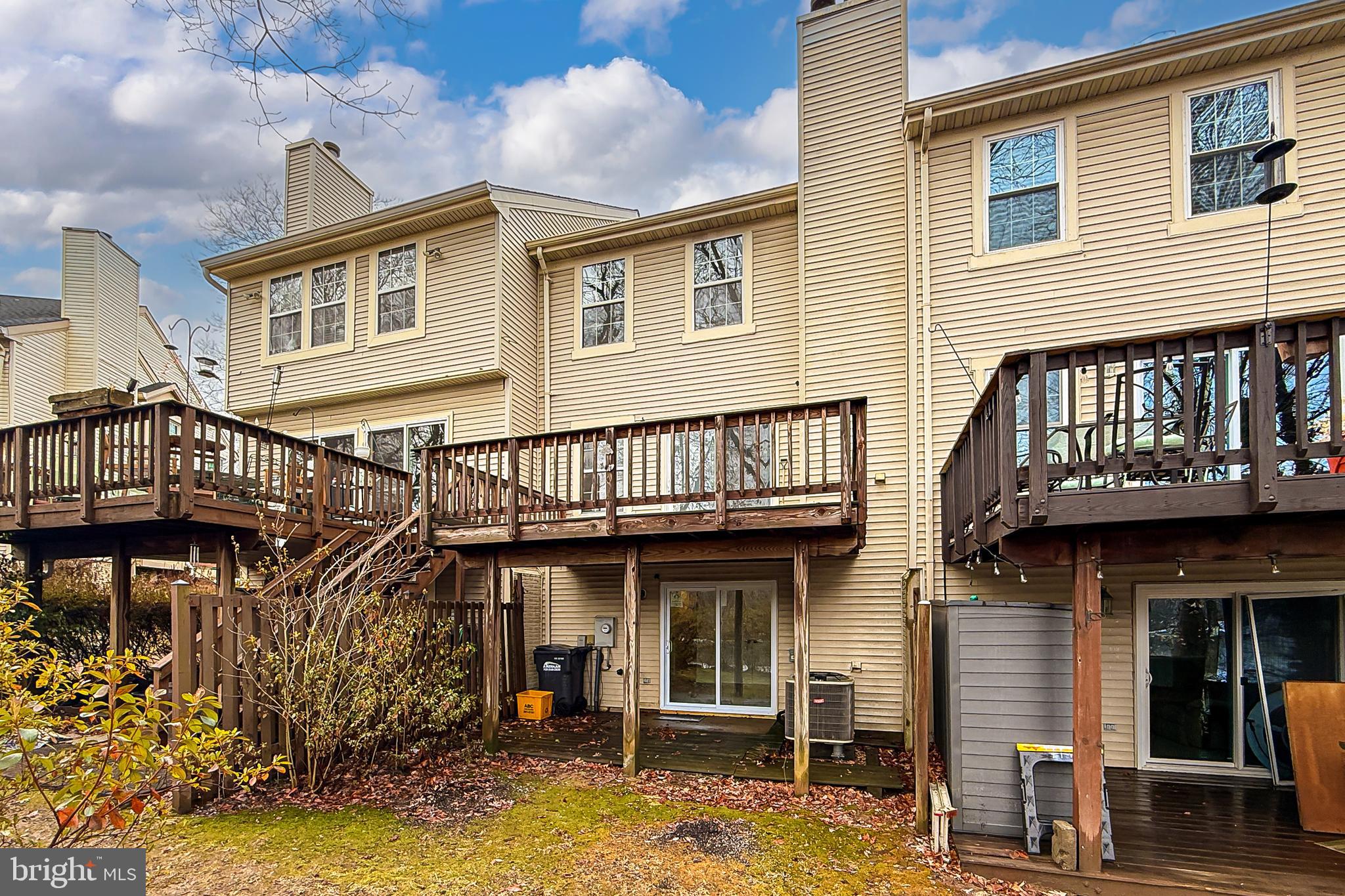 MONTCLAIR - Residential