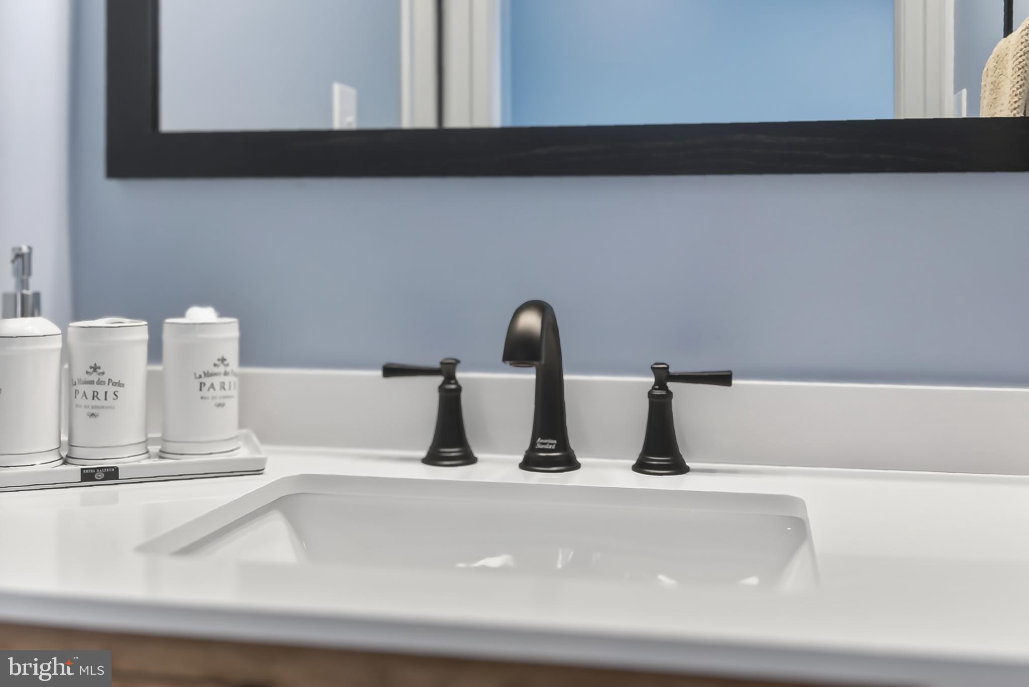 MONTCLAIR - Residential