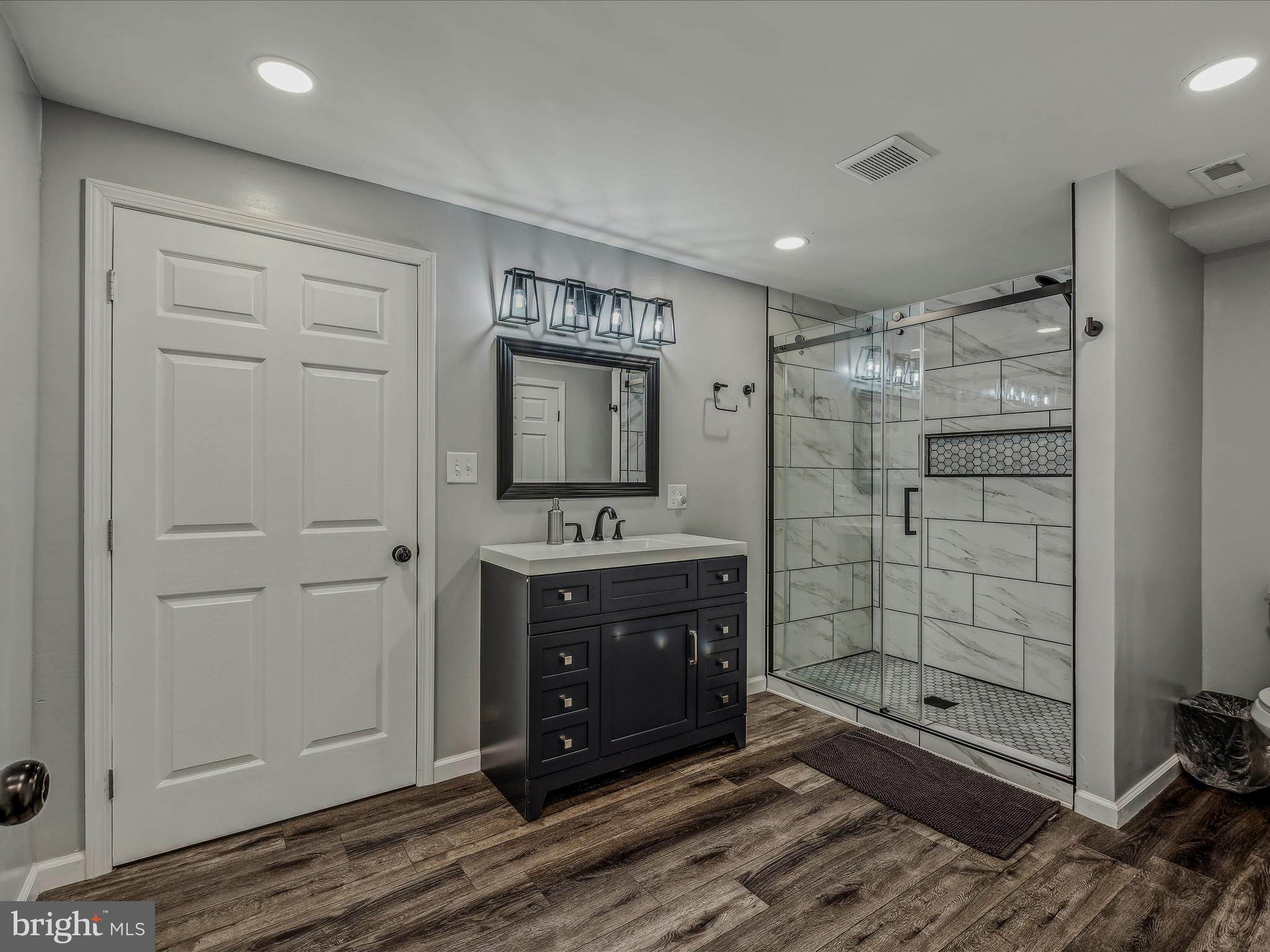 NORTHWOODS - Residential