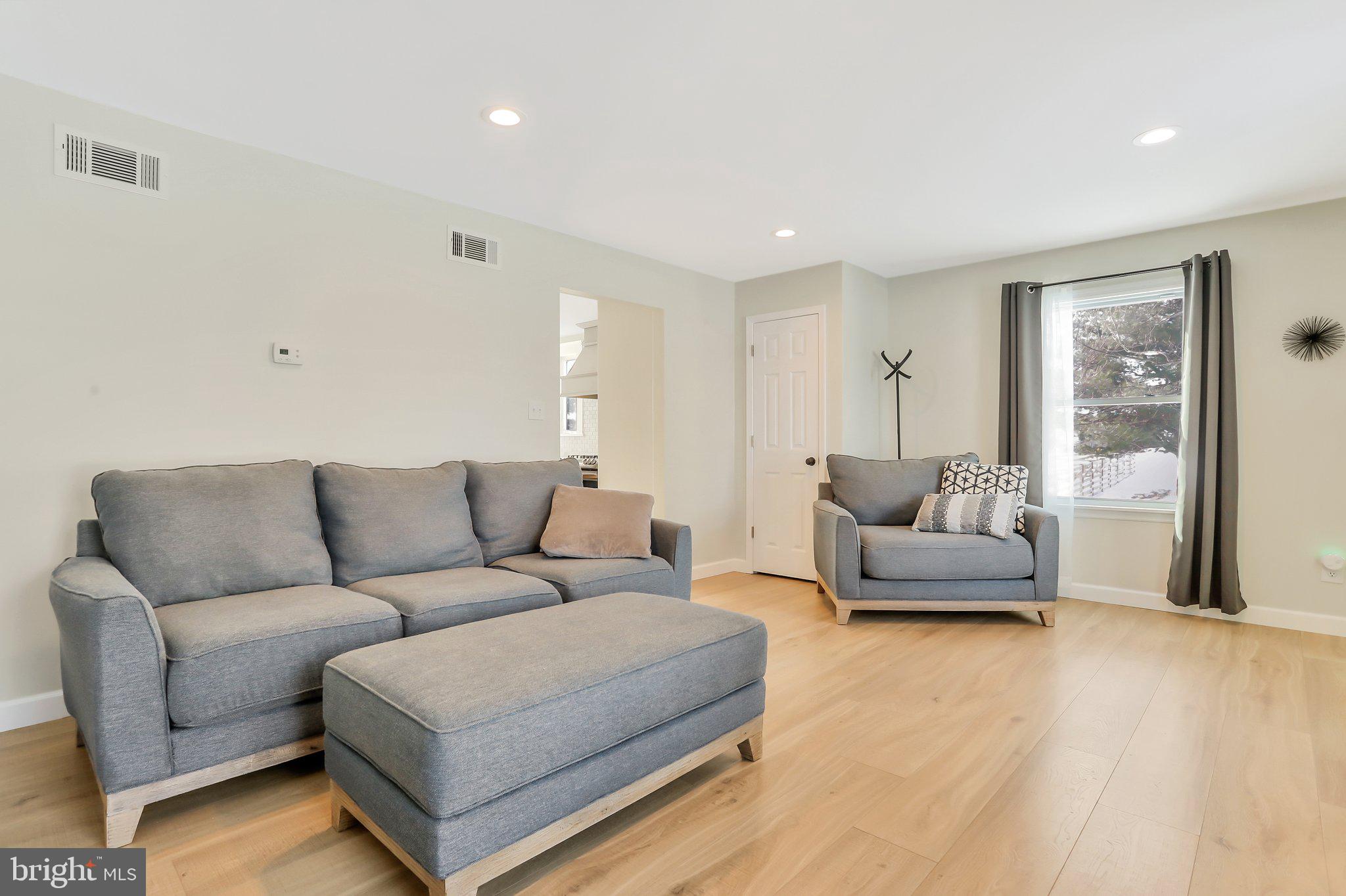 CLOVERDALE HEIGHTS - Residential