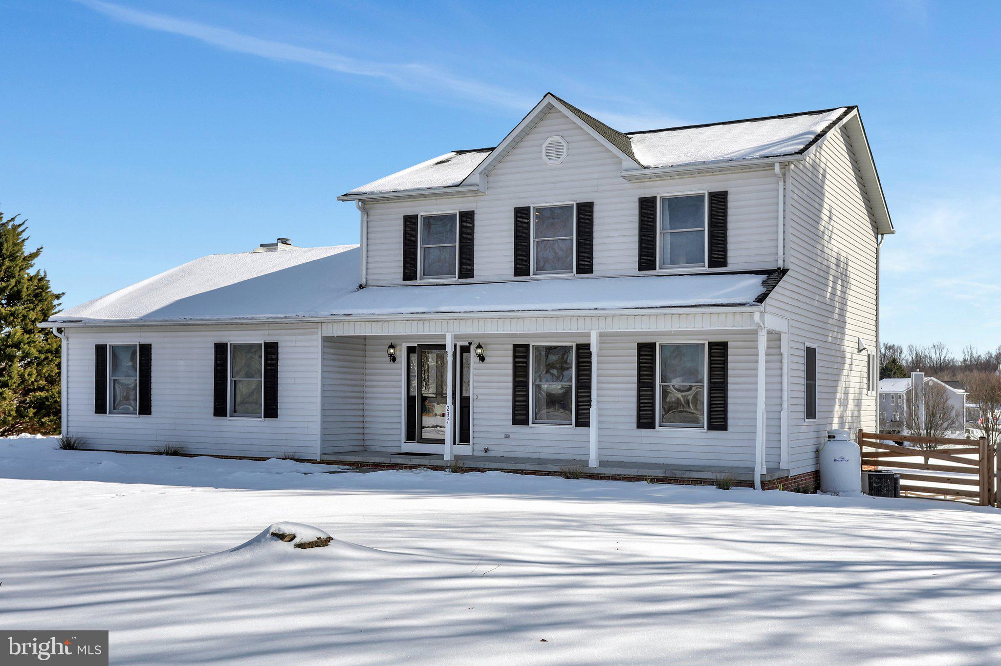 CLOVERDALE HEIGHTS - Residential