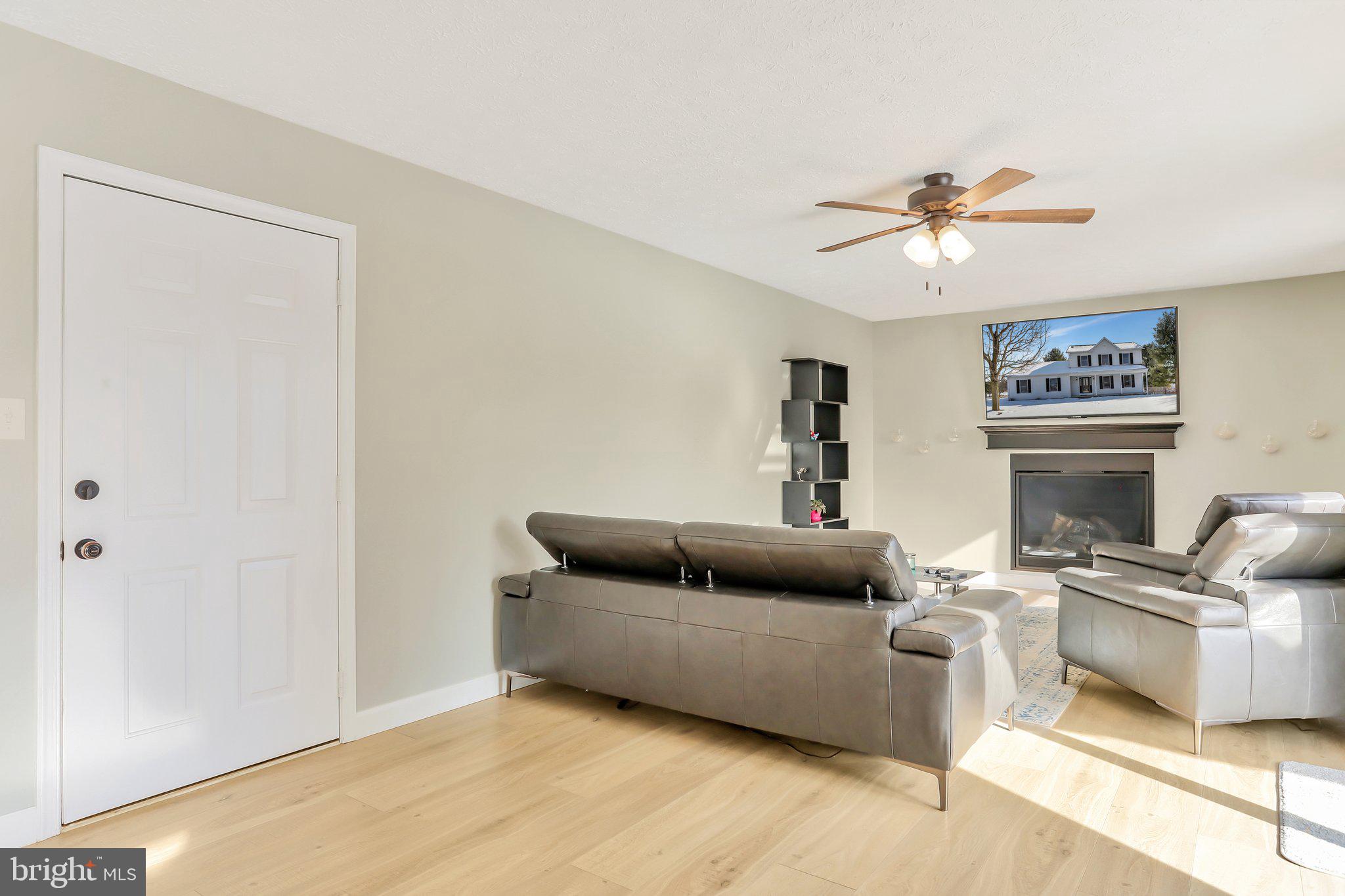 CLOVERDALE HEIGHTS - Residential