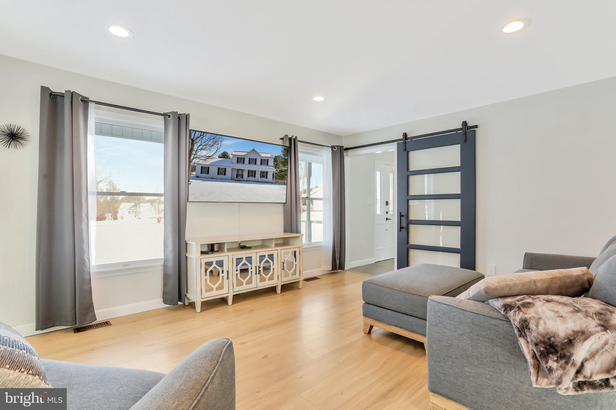 CLOVERDALE HEIGHTS - Residential