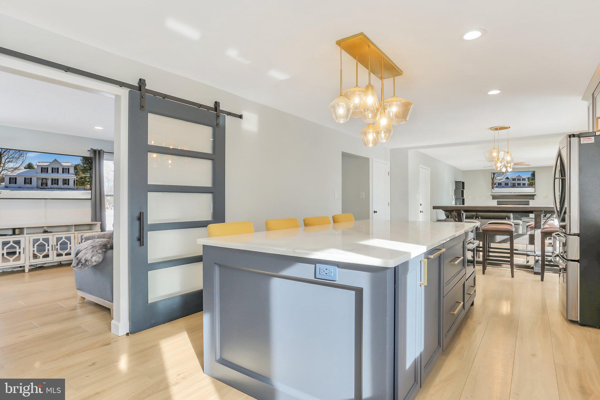 CLOVERDALE HEIGHTS - Residential