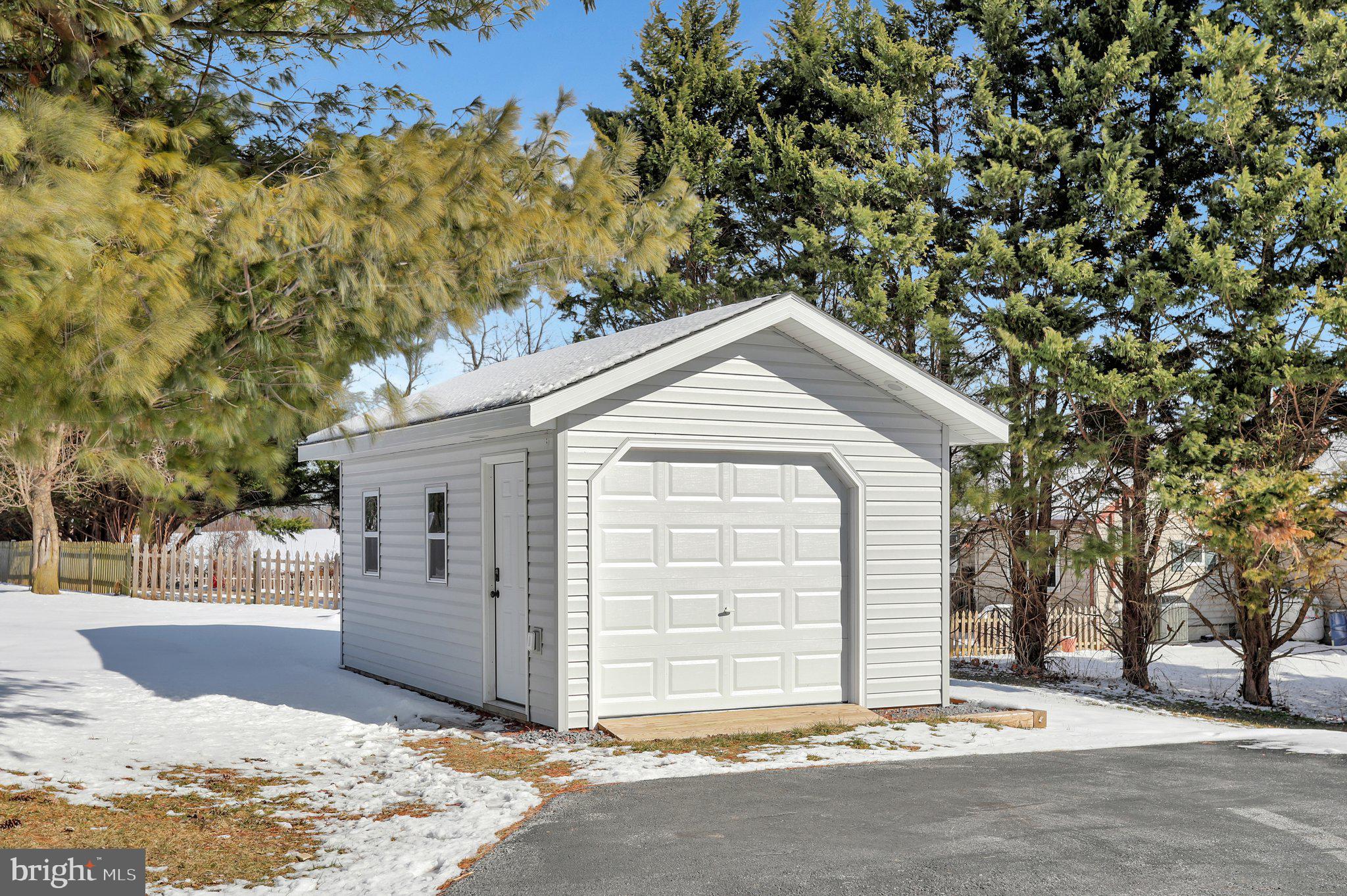 CLOVERDALE HEIGHTS - Residential