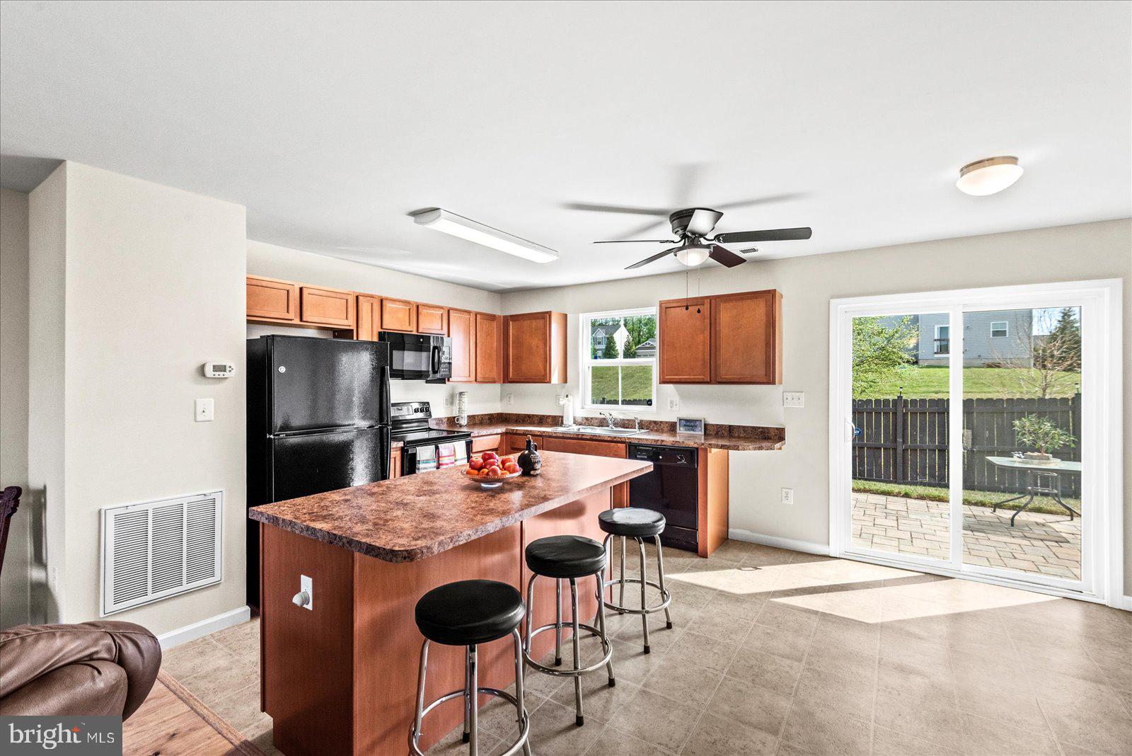 RAPPAHONNOCK LANDING - Residential