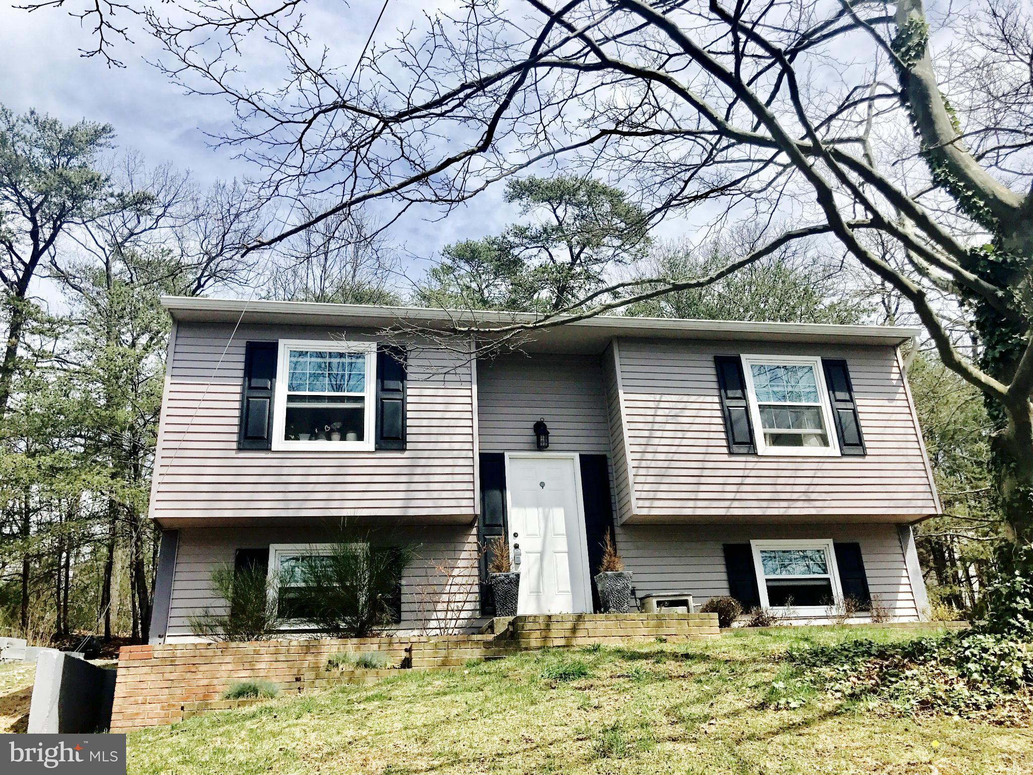 RIDGEFIELD - Residential