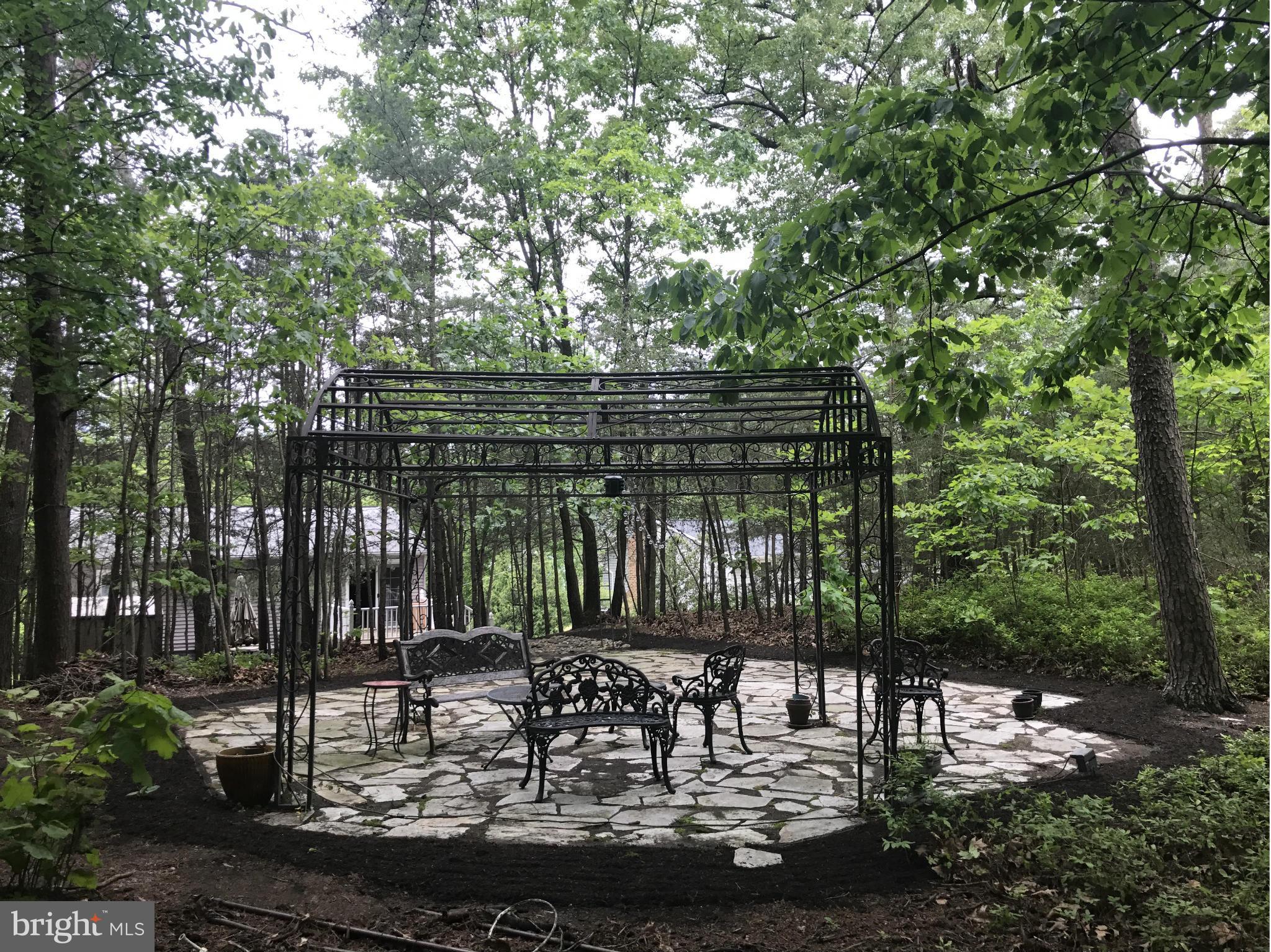 RIDGEFIELD - Residential