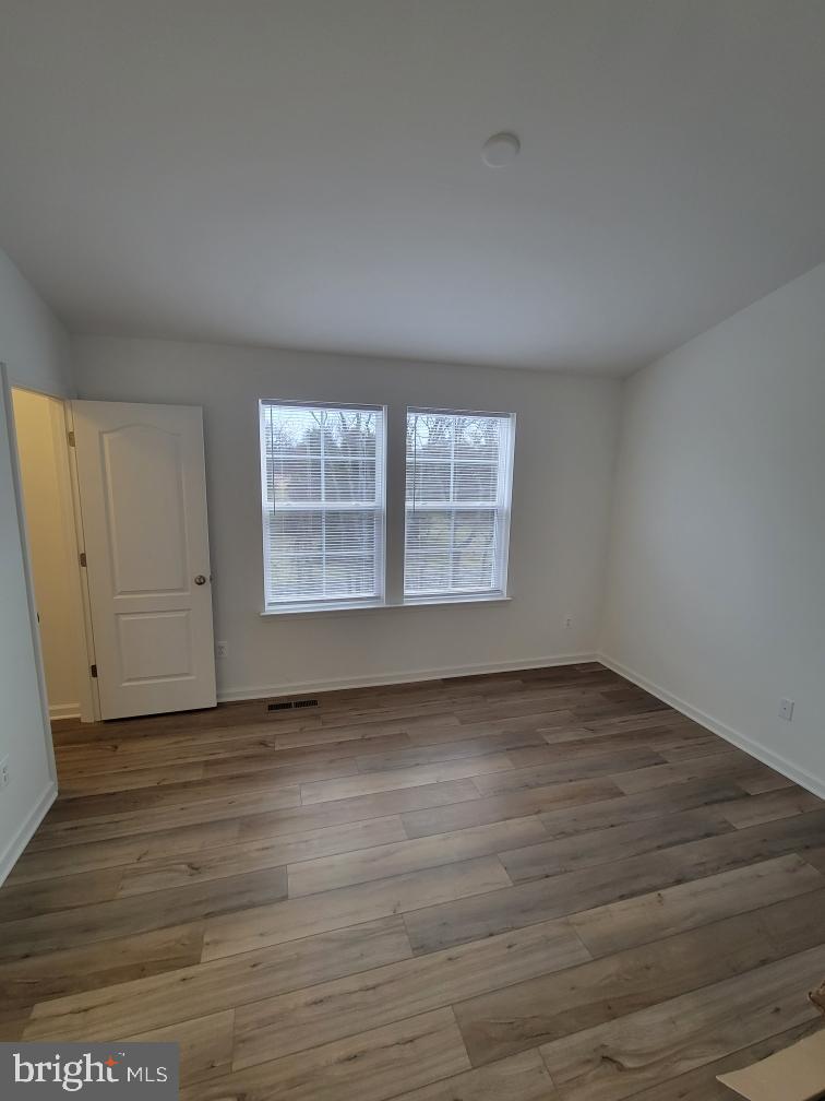 MCCAULEY CROSSING - Residential