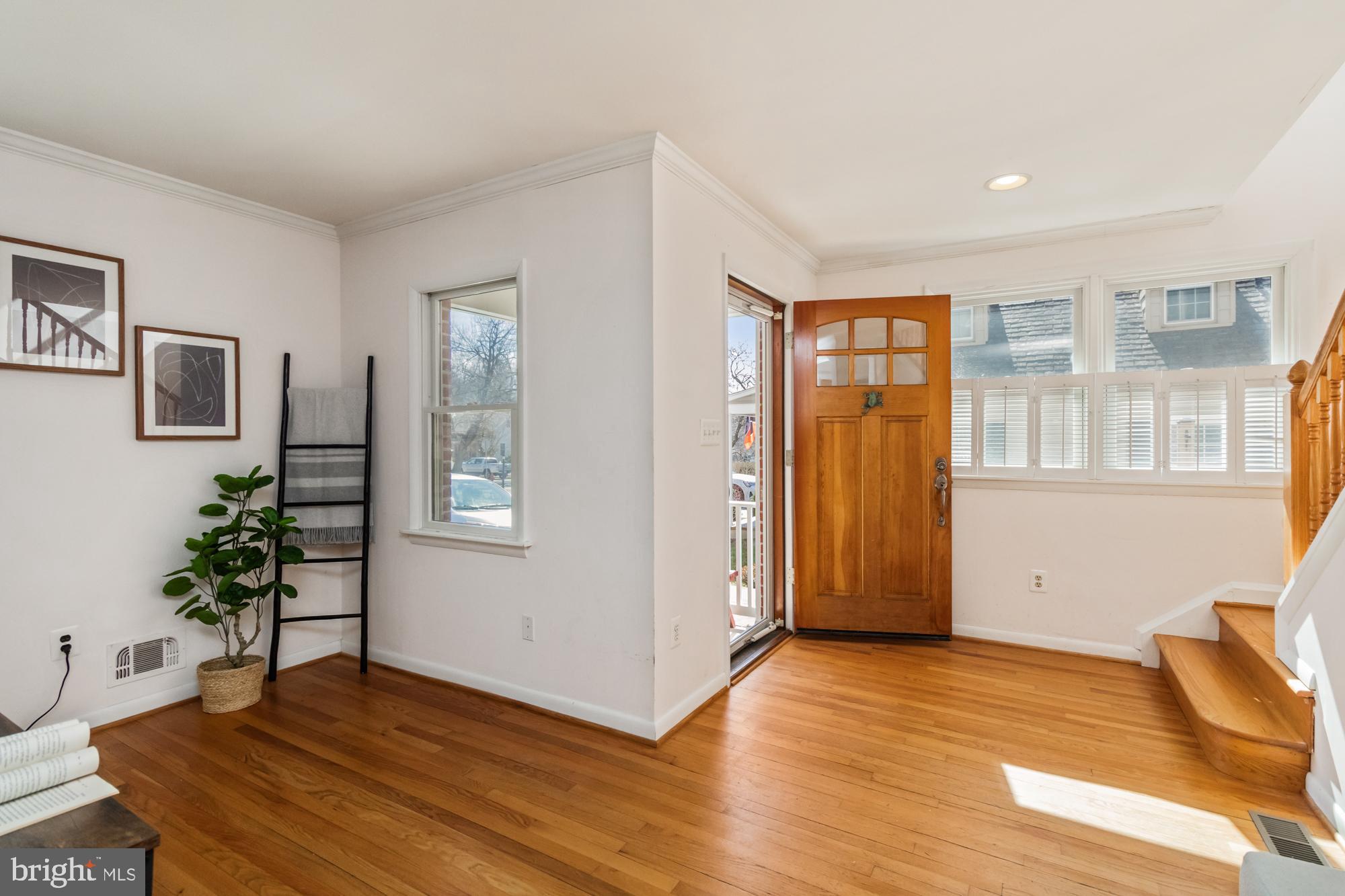 622 WOODBINE AVENUE