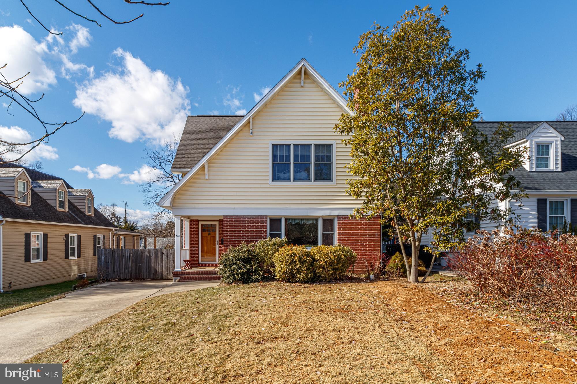 622 WOODBINE AVENUE