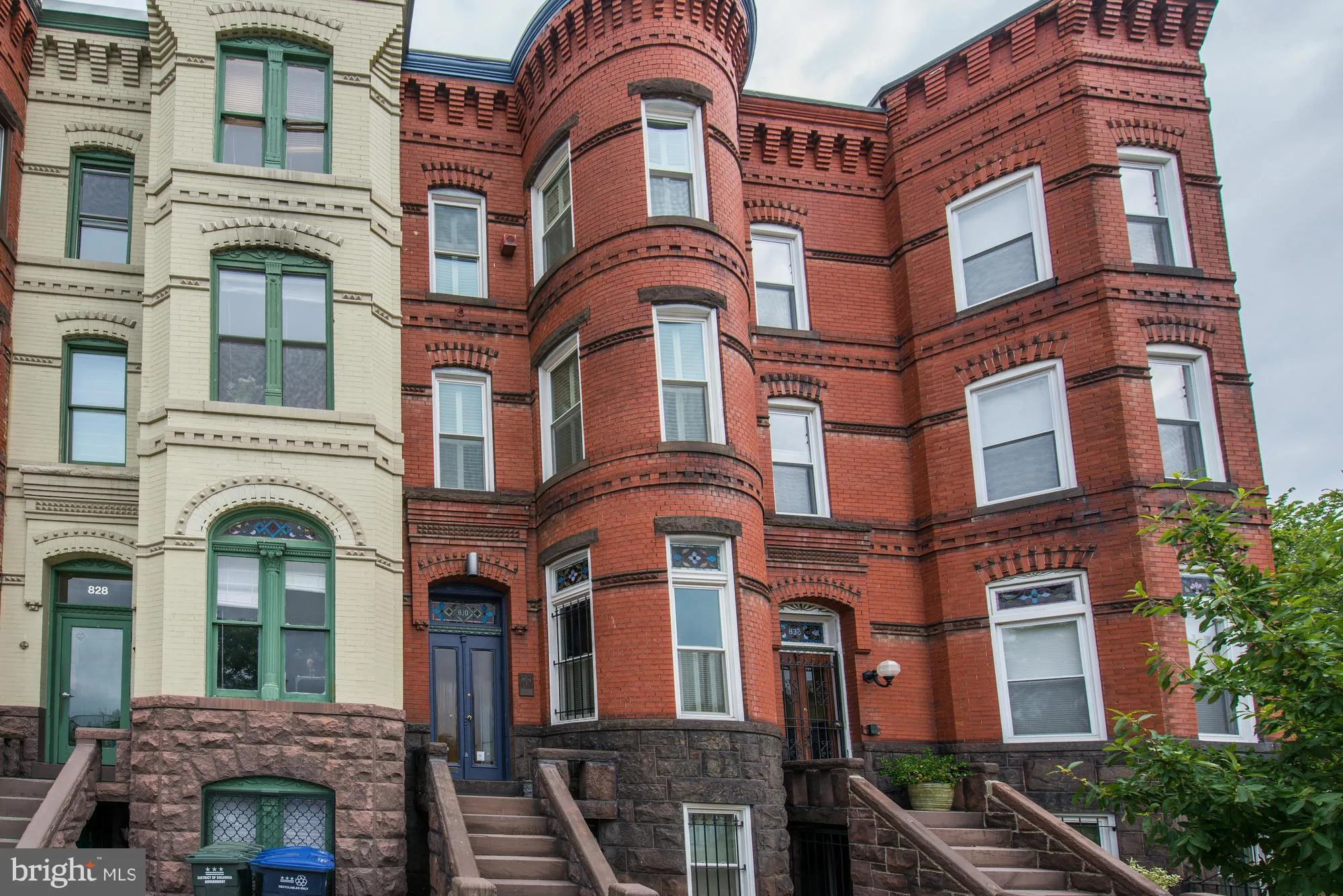 830 D Street SE, Washington, DC 20003