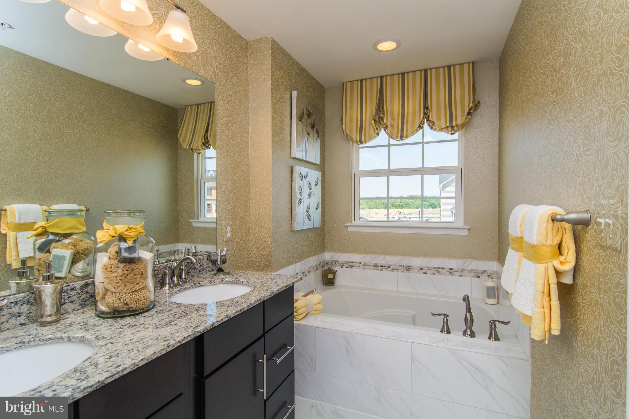 GREENBELT STATION - Residential