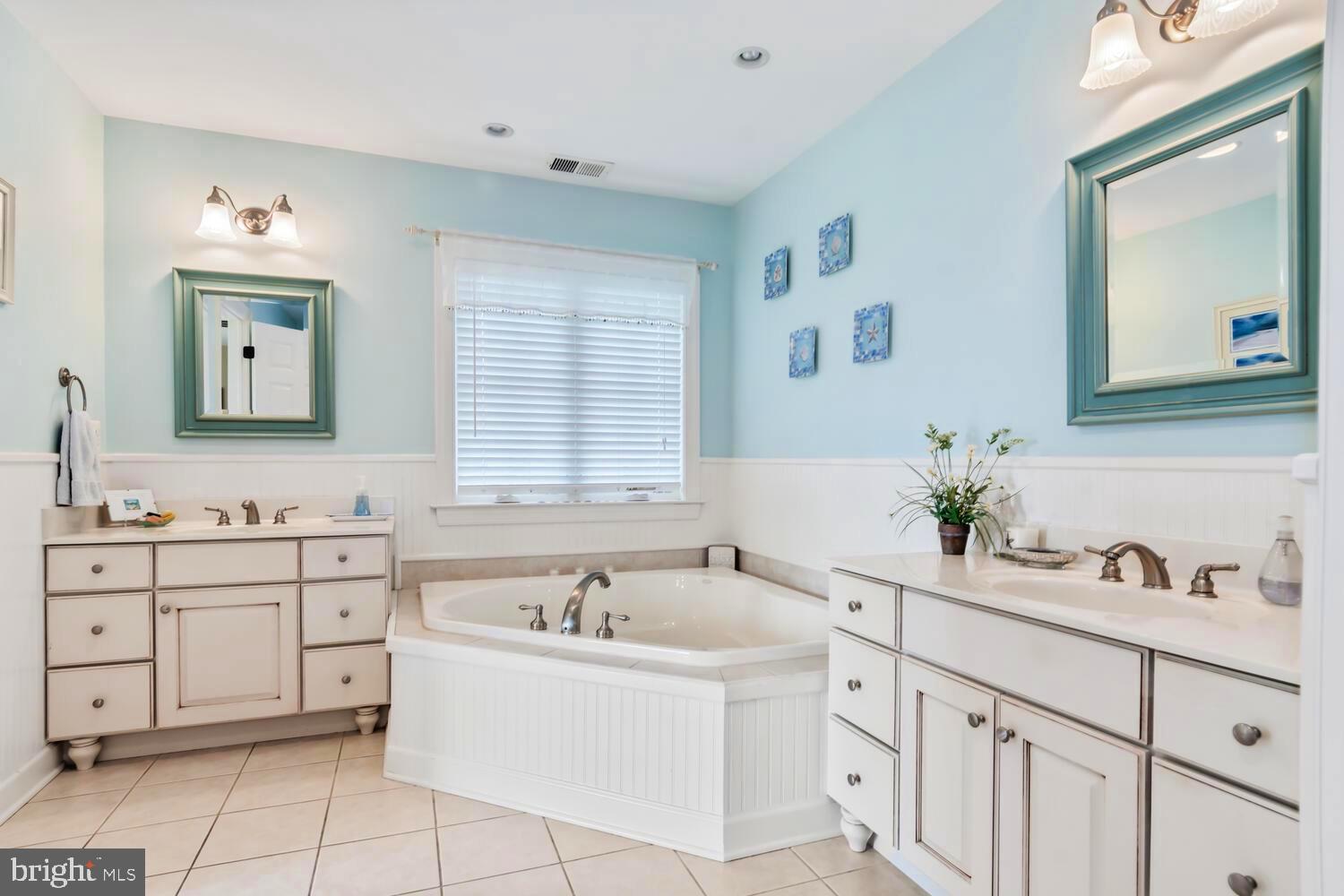 PROSPECT BAY - Residential