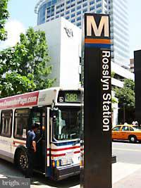 TURNBERRY TOWER - Residential