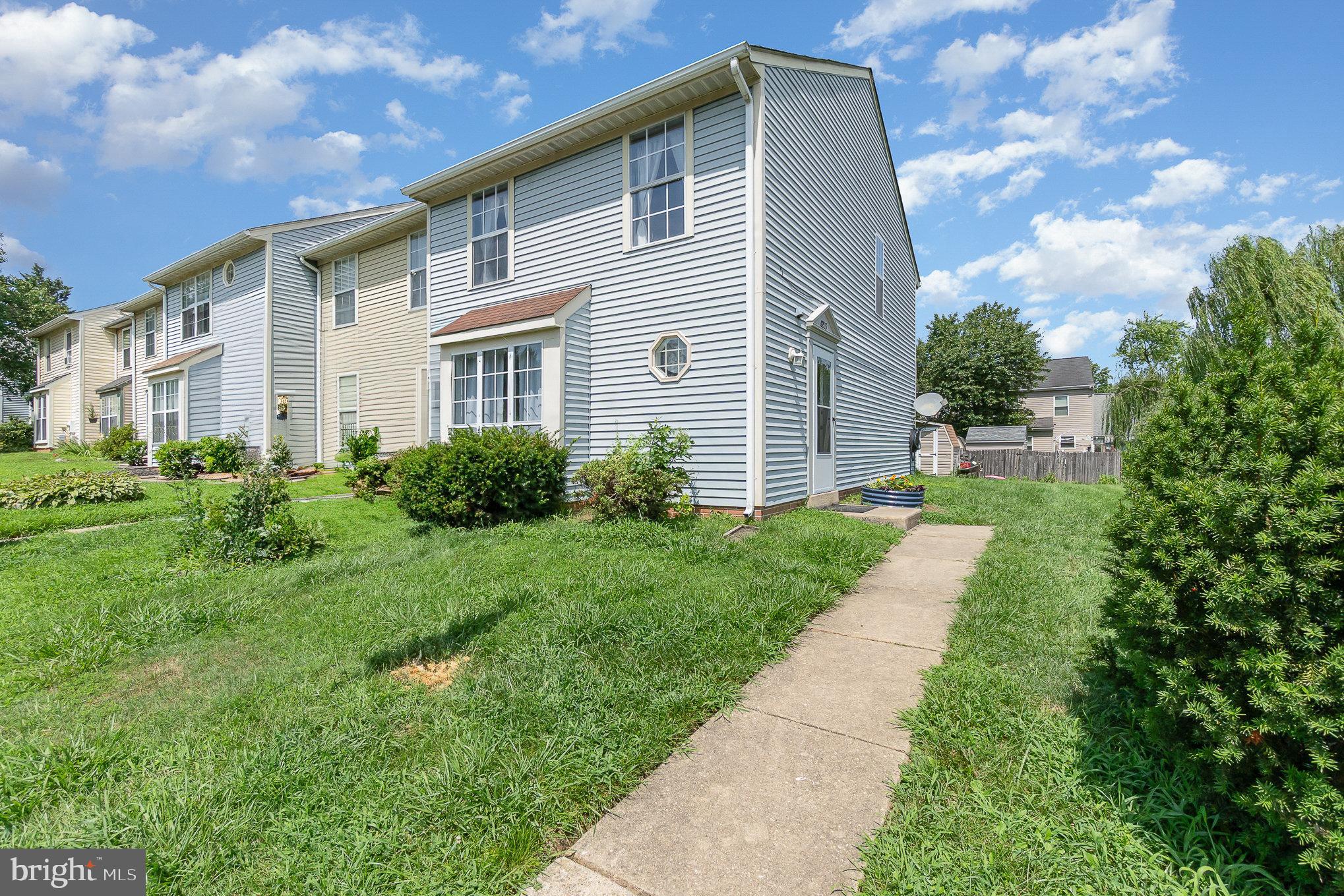 1213 BRICE SQUARE