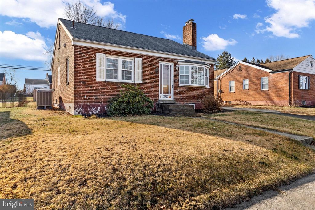 Photo of 4927 Virginia Avenue, HARRISBURG, PA 17109 (MLS # PADA2052786)