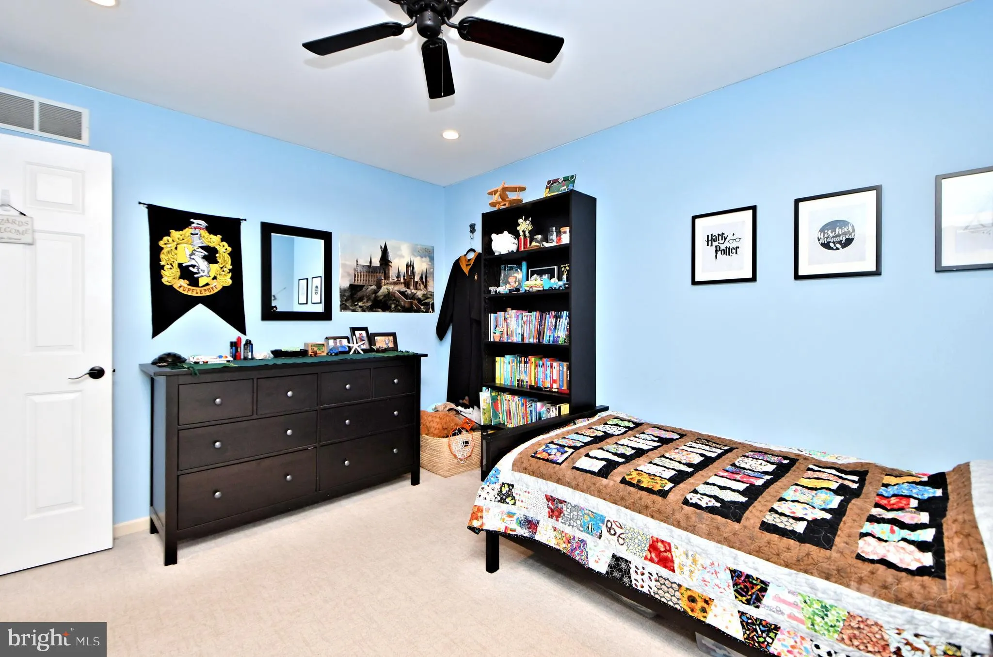 Telford, Pennsylvania 18969, United States, 3 Bedrooms Bedrooms, ,3 BathroomsBathrooms,Residential,Pending,28336