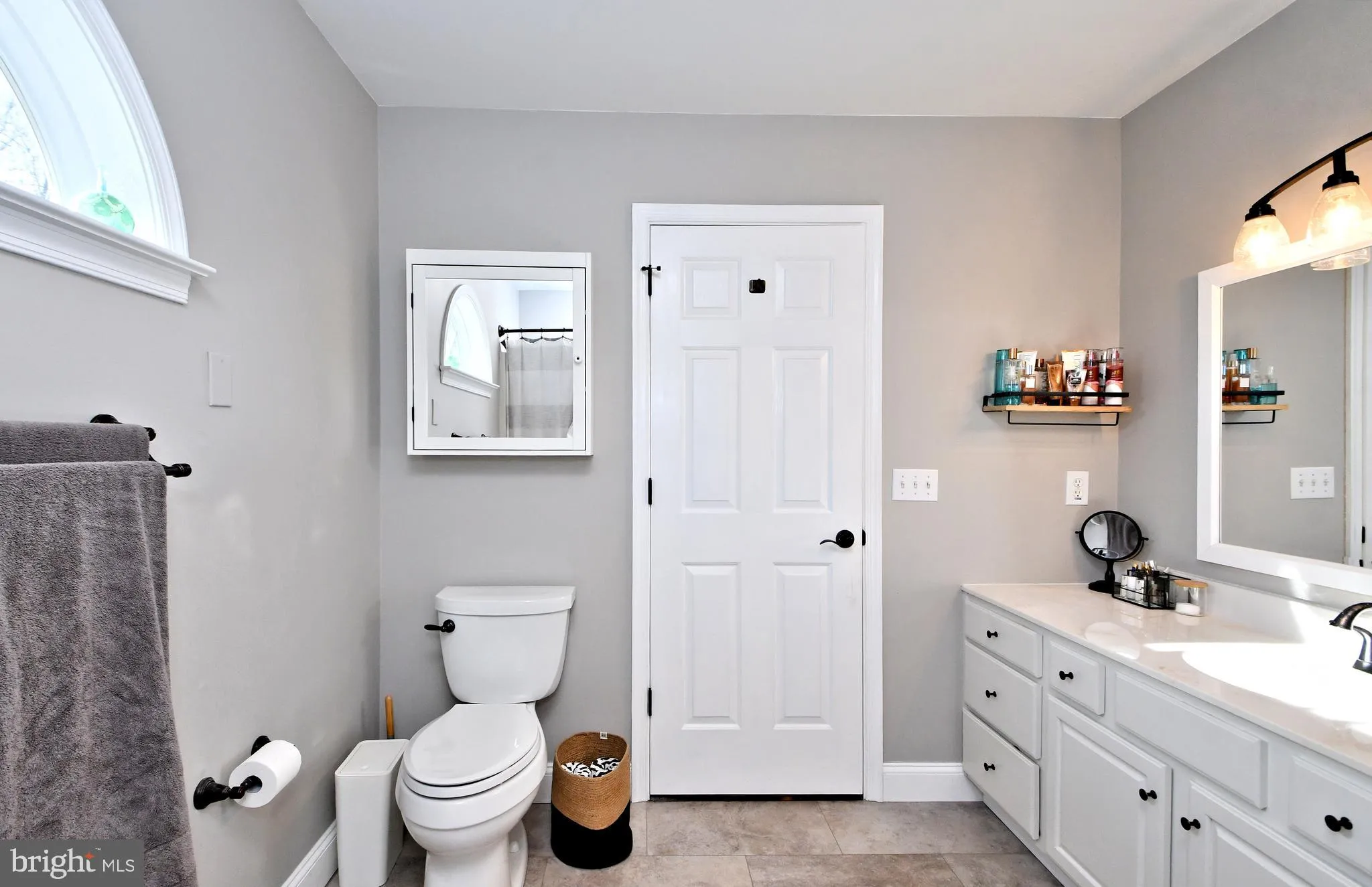 Telford, Pennsylvania 18969, United States, 3 Bedrooms Bedrooms, ,3 BathroomsBathrooms,Residential,Pending,28336