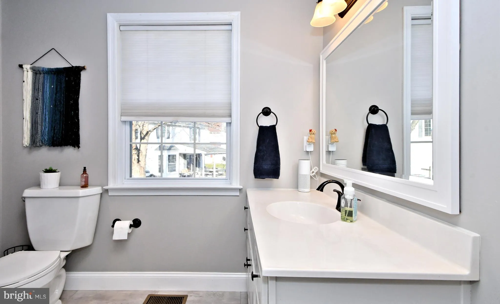 Telford, Pennsylvania 18969, United States, 3 Bedrooms Bedrooms, ,3 BathroomsBathrooms,Residential,Pending,28336