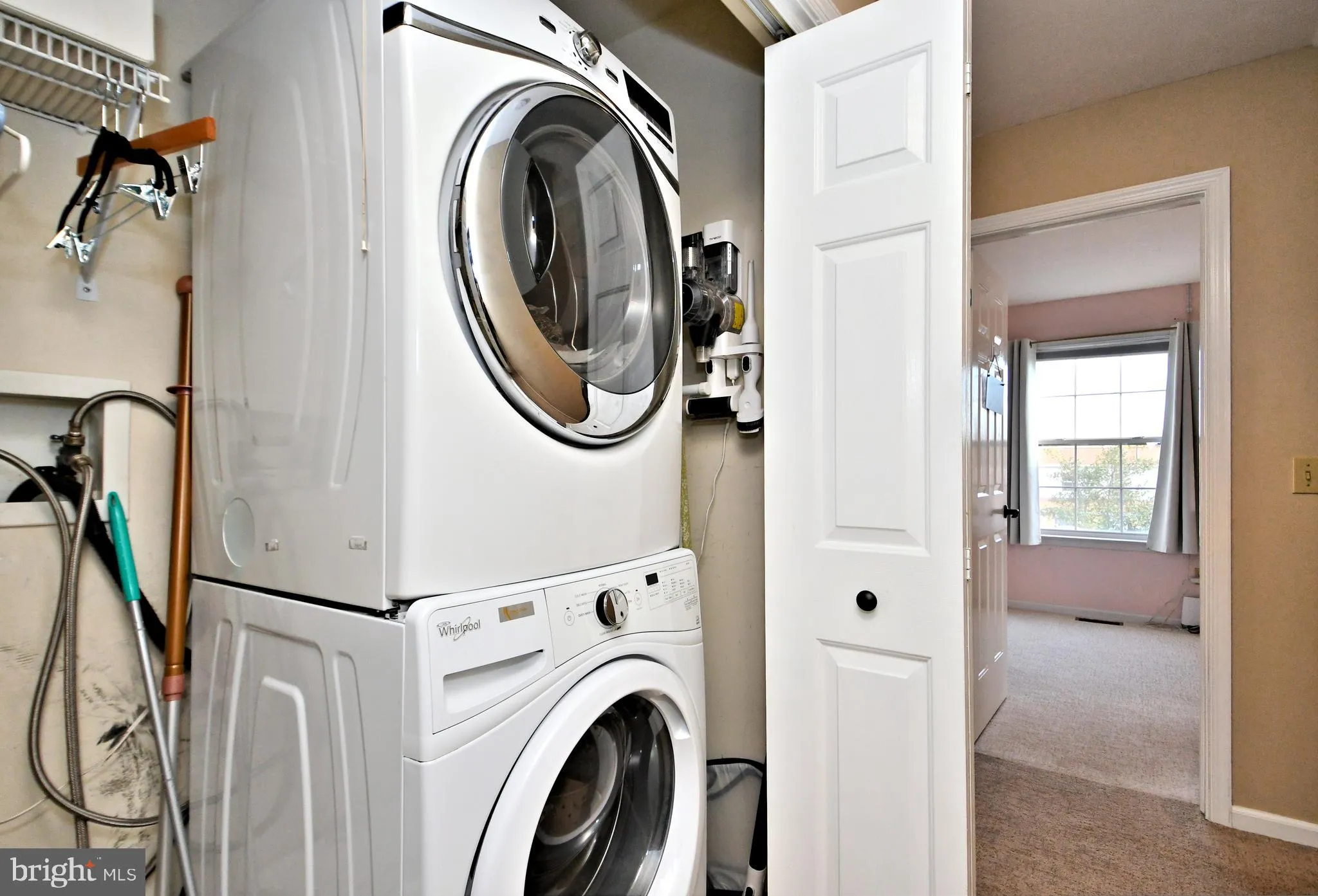 Telford, Pennsylvania 18969, United States, 3 Bedrooms Bedrooms, ,3 BathroomsBathrooms,Residential,Pending,28336