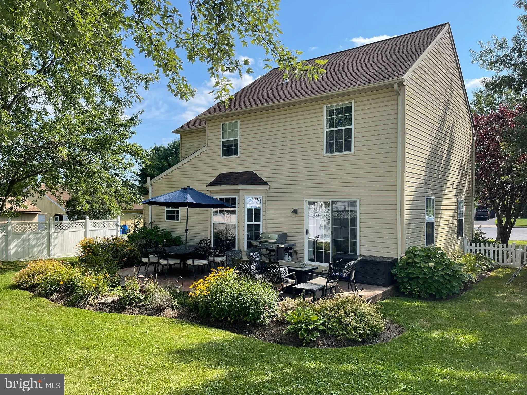 Telford, Pennsylvania 18969, United States, 3 Bedrooms Bedrooms, ,3 BathroomsBathrooms,Residential,Pending,28336