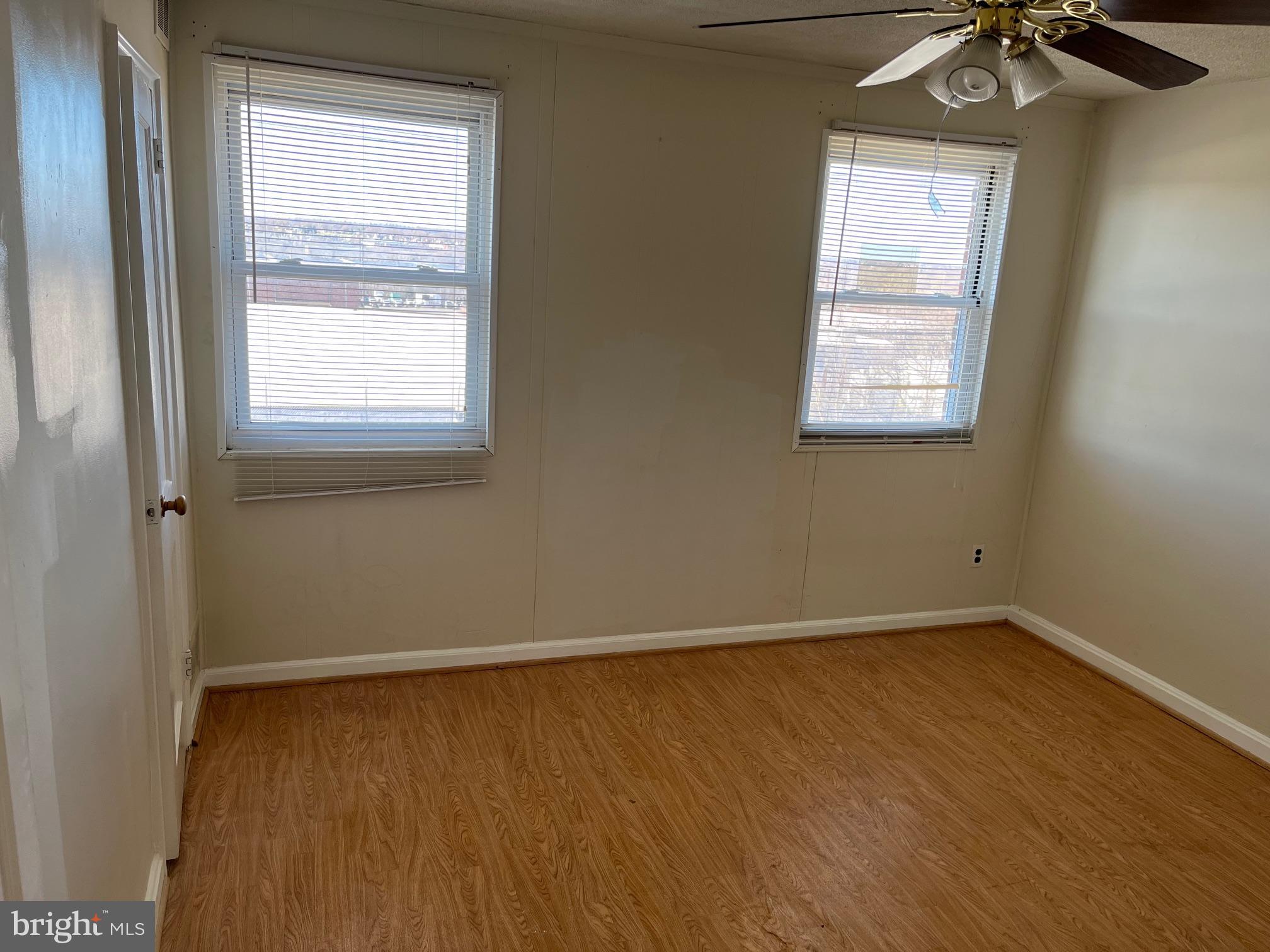 NORTHBROOK - Residential