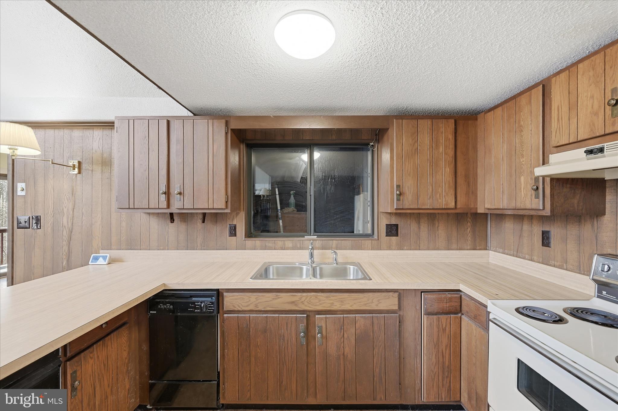 WALDEN WOODS - Residential