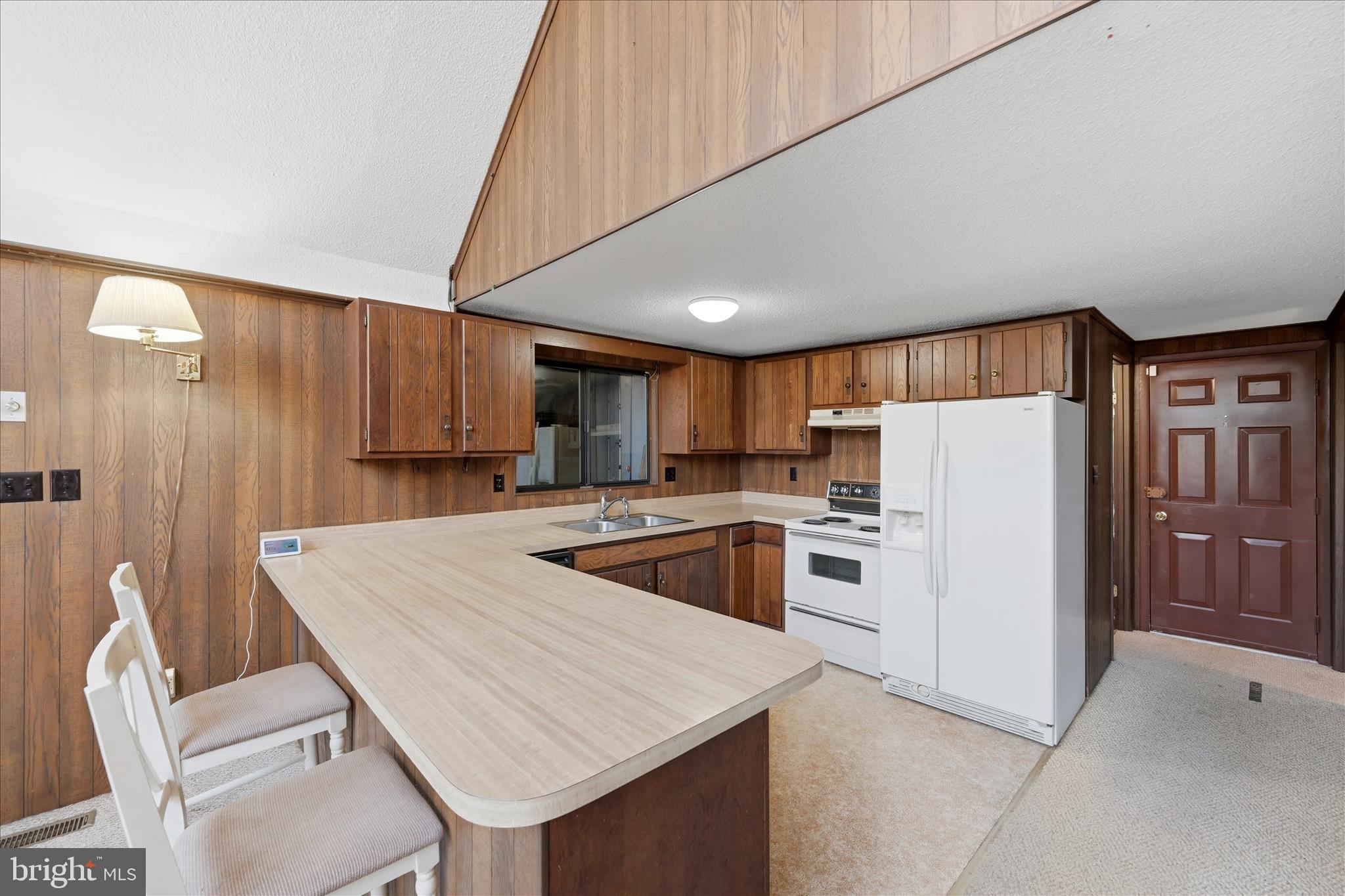 WALDEN WOODS - Residential