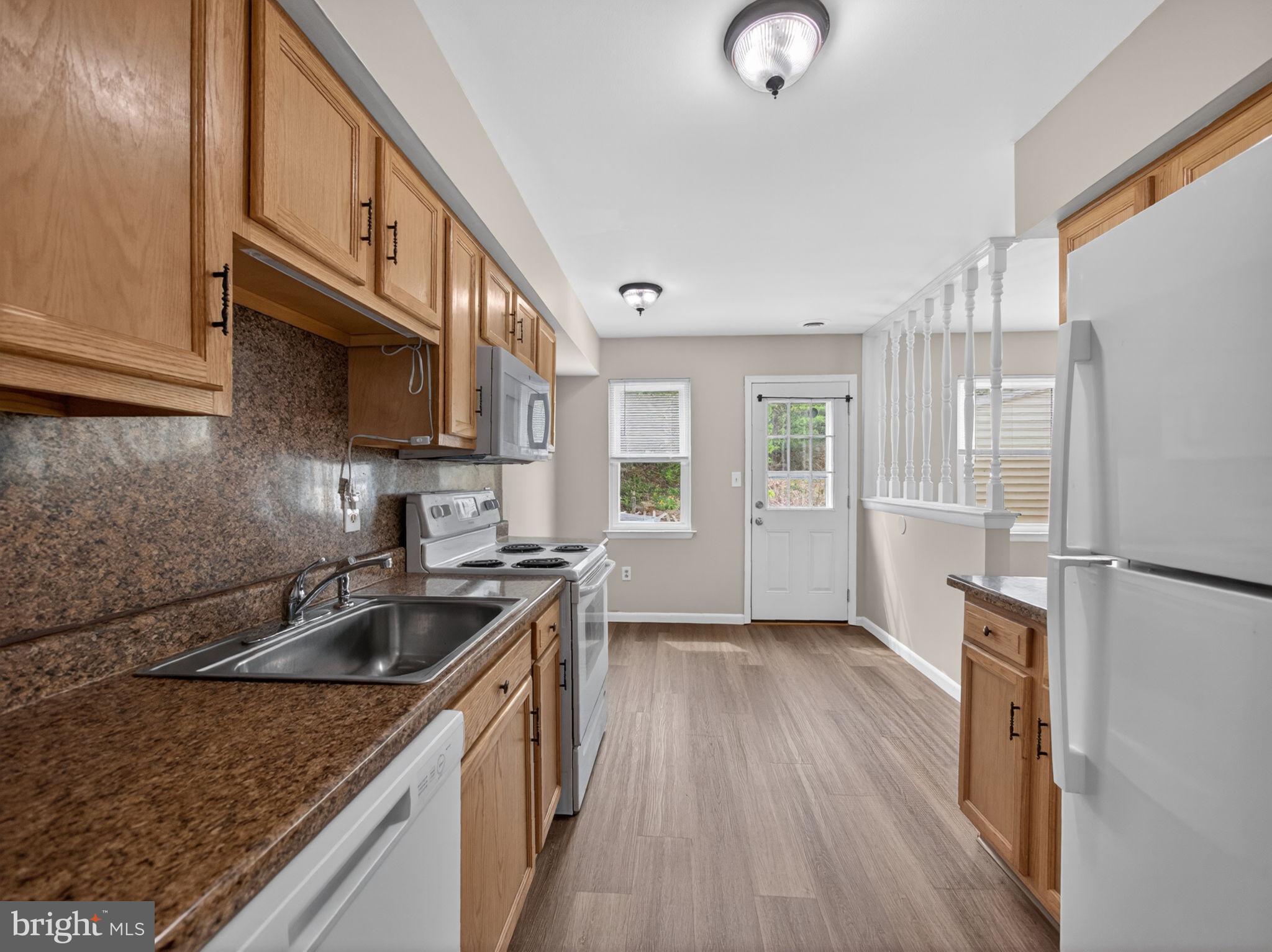 QUAKER GREEN - Residential