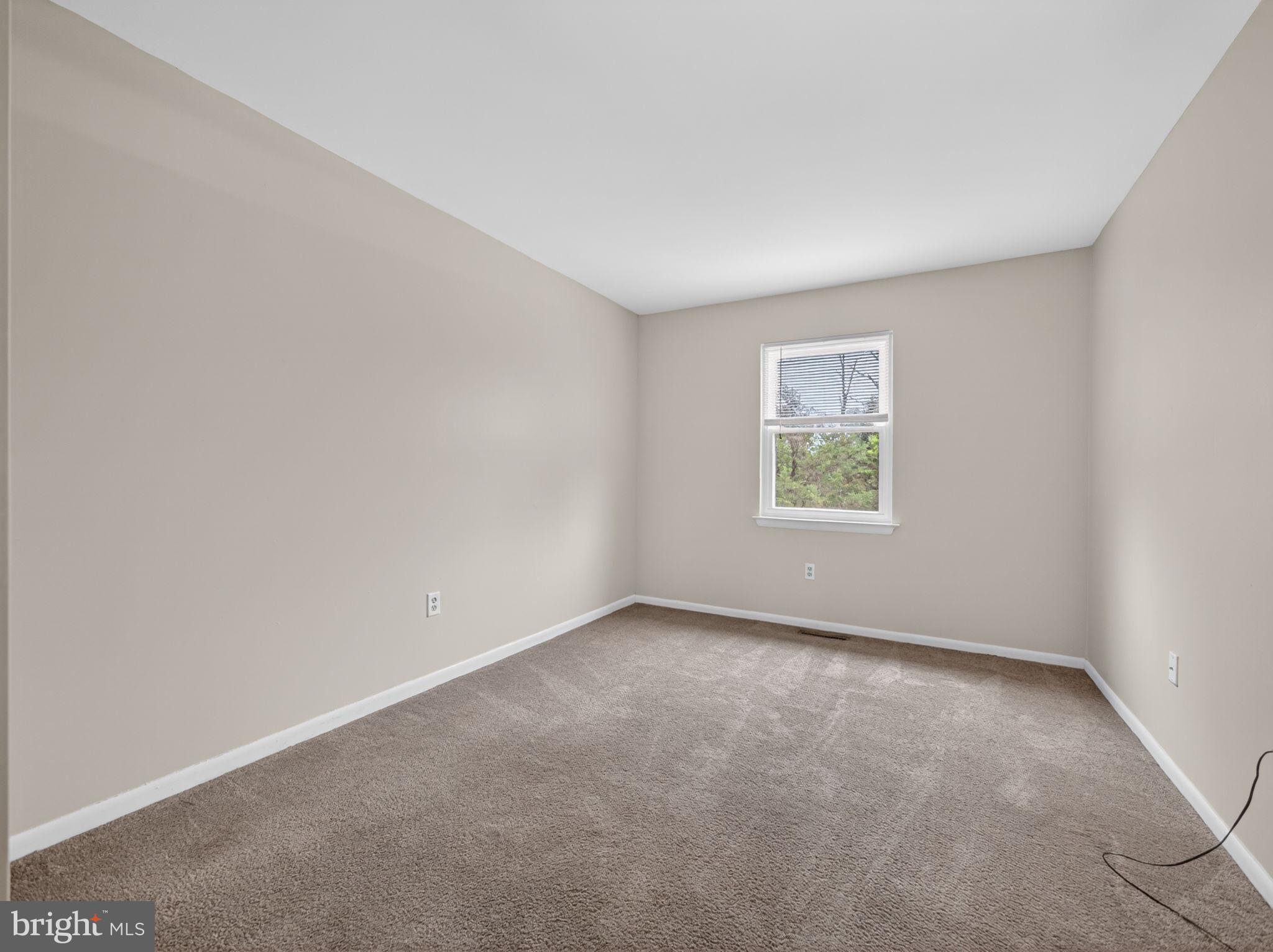 QUAKER GREEN - Residential