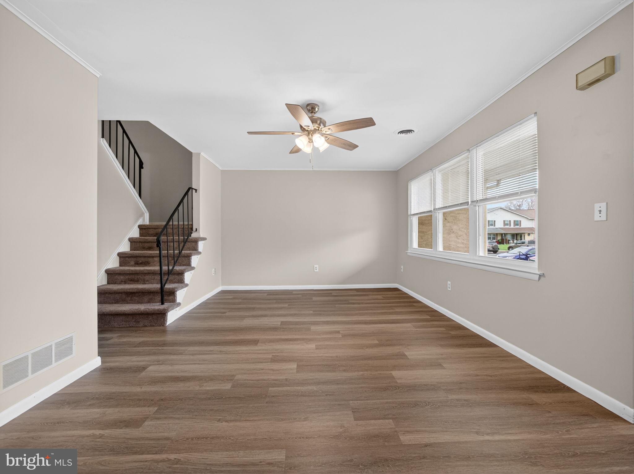 QUAKER GREEN - Residential