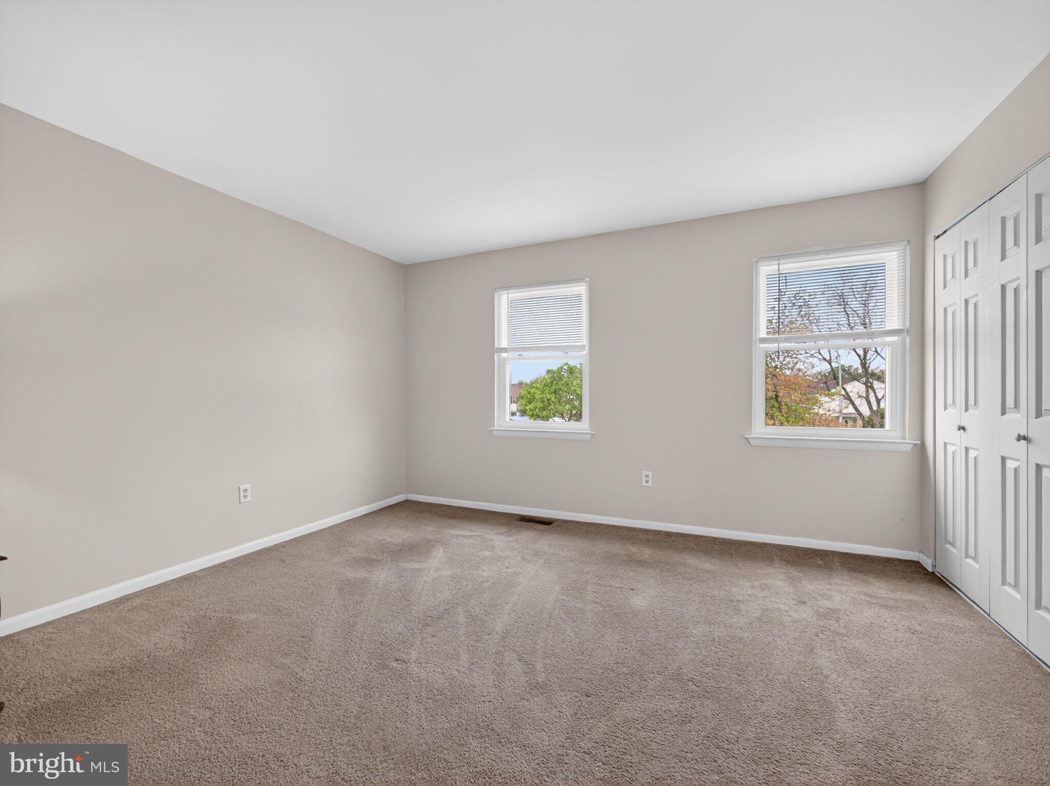 QUAKER GREEN - Residential