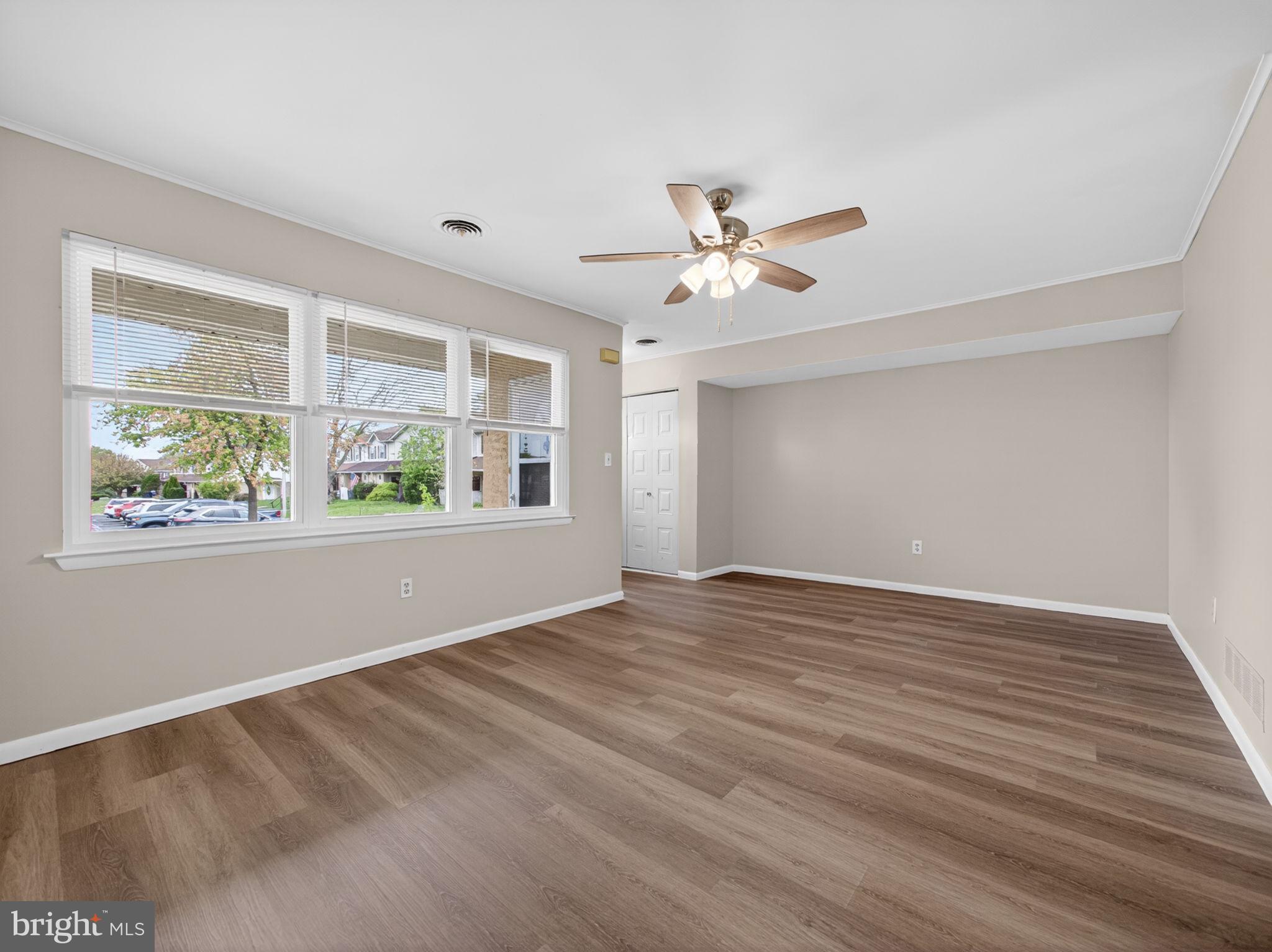 QUAKER GREEN - Residential