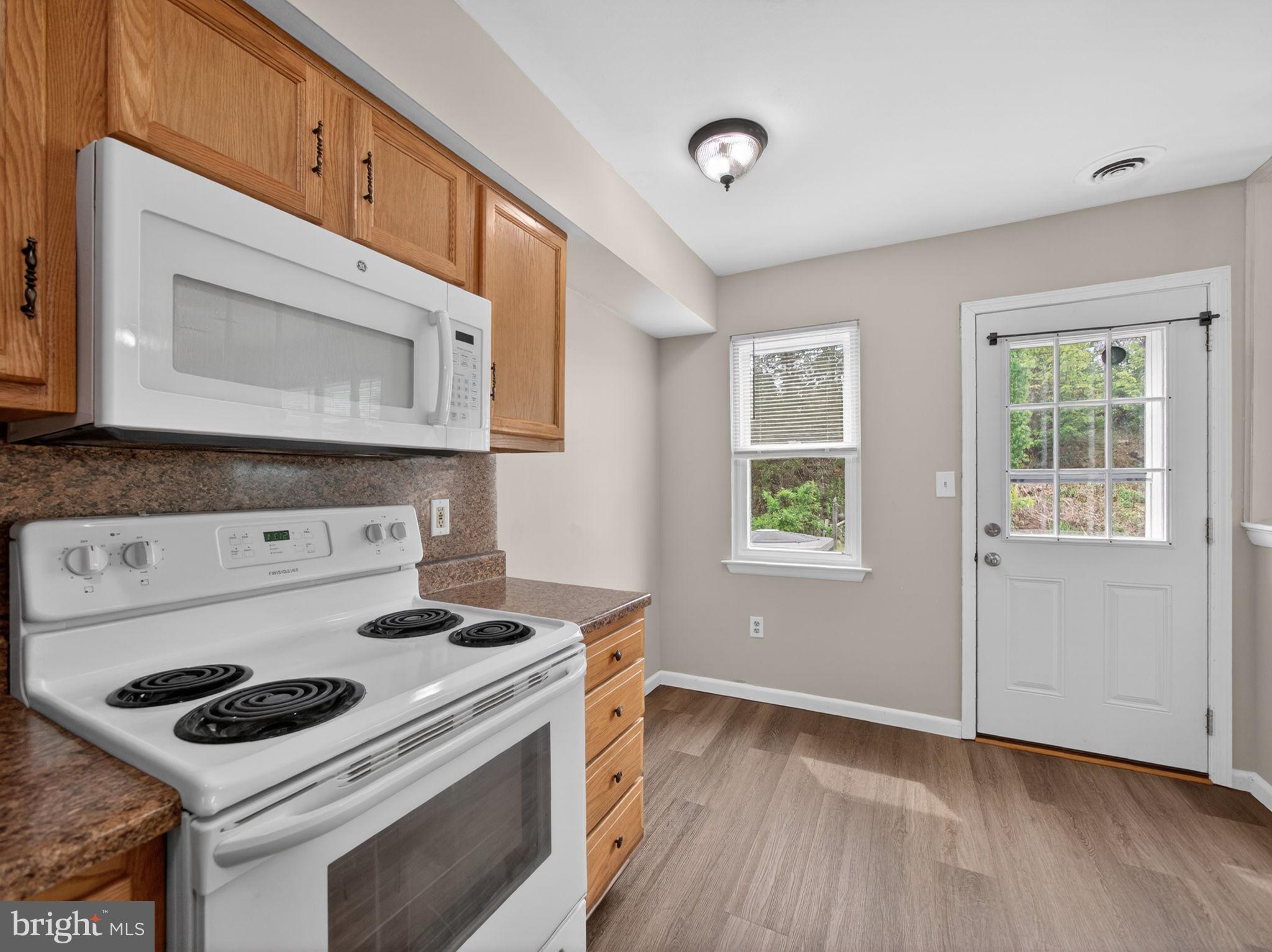 QUAKER GREEN - Residential