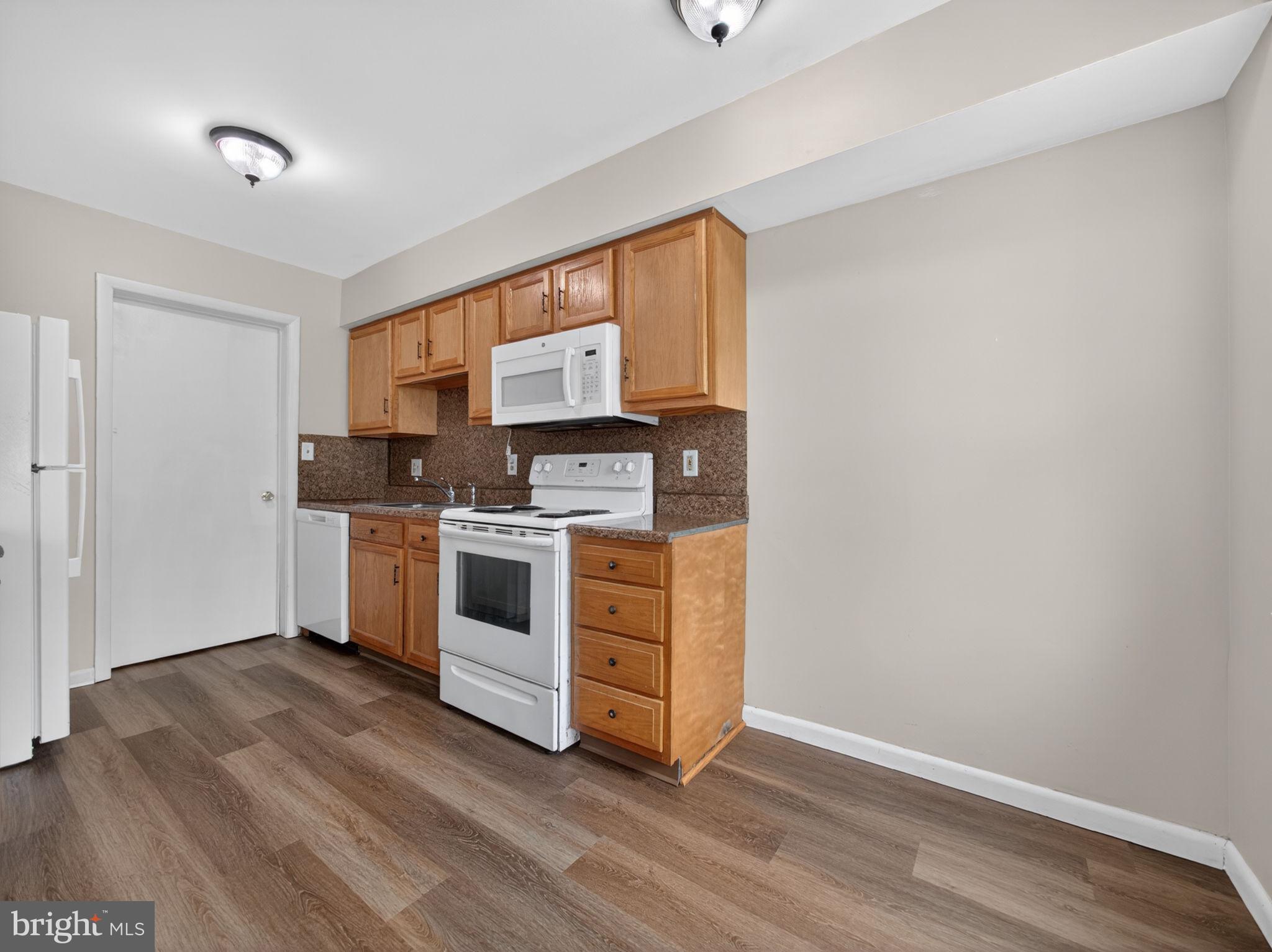 QUAKER GREEN - Residential