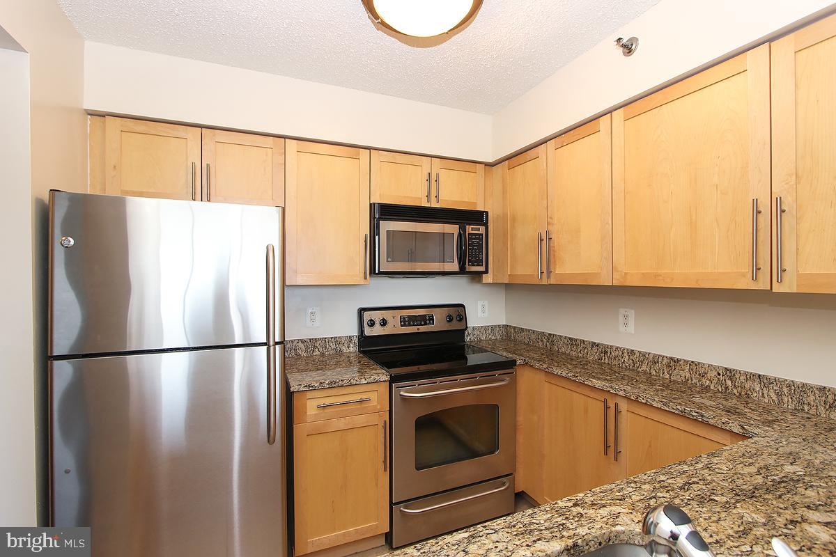 GROSVENOR PARK - Residential Lease