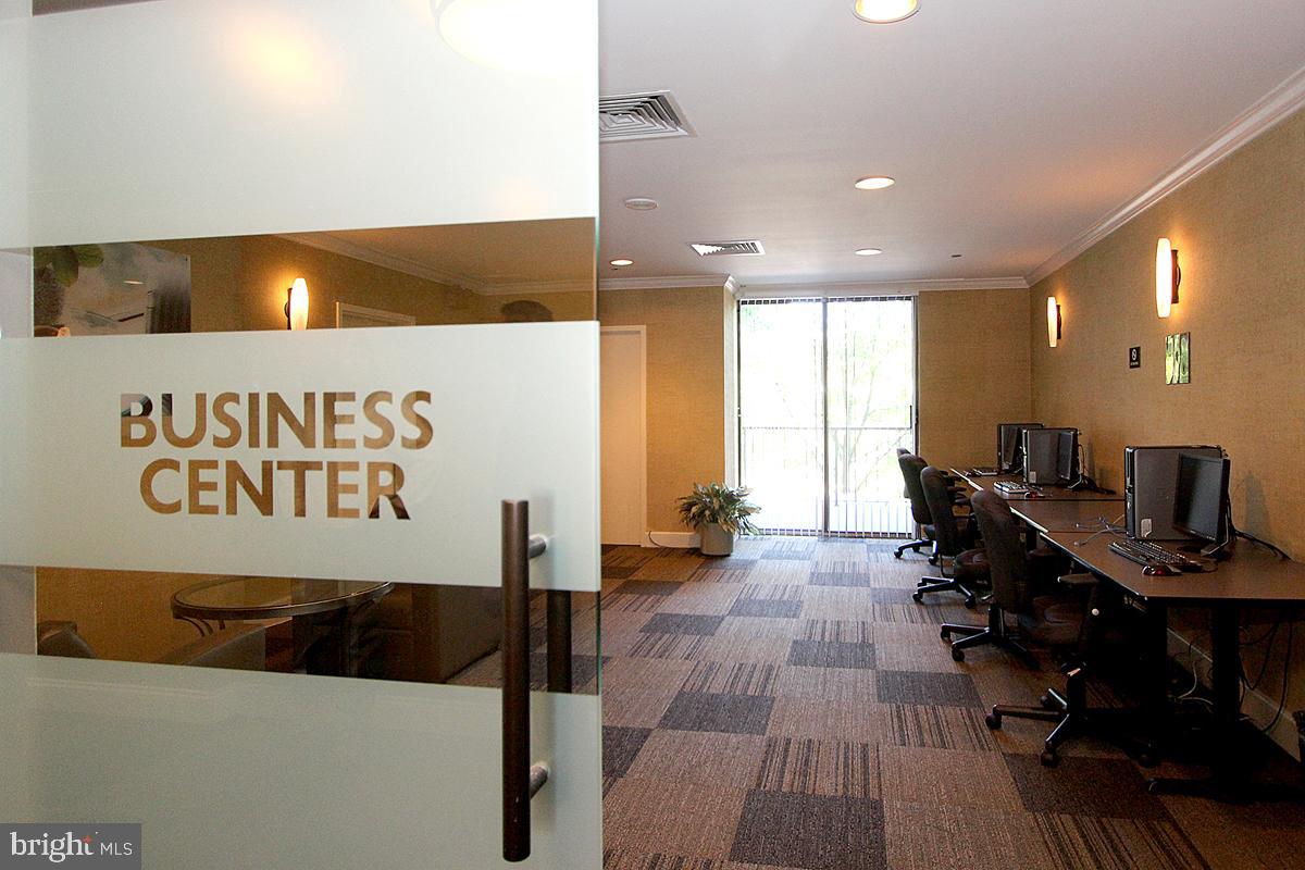 GROSVENOR PARK - Residential Lease