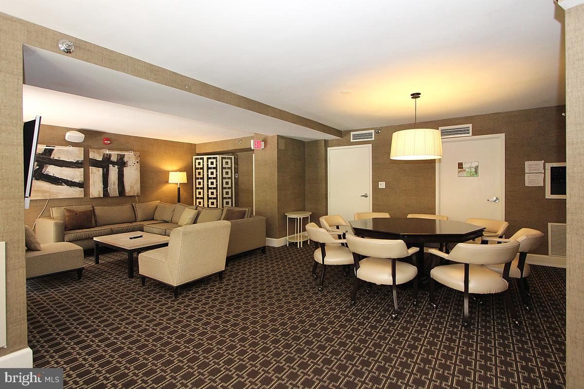 GROSVENOR PARK - Residential Lease