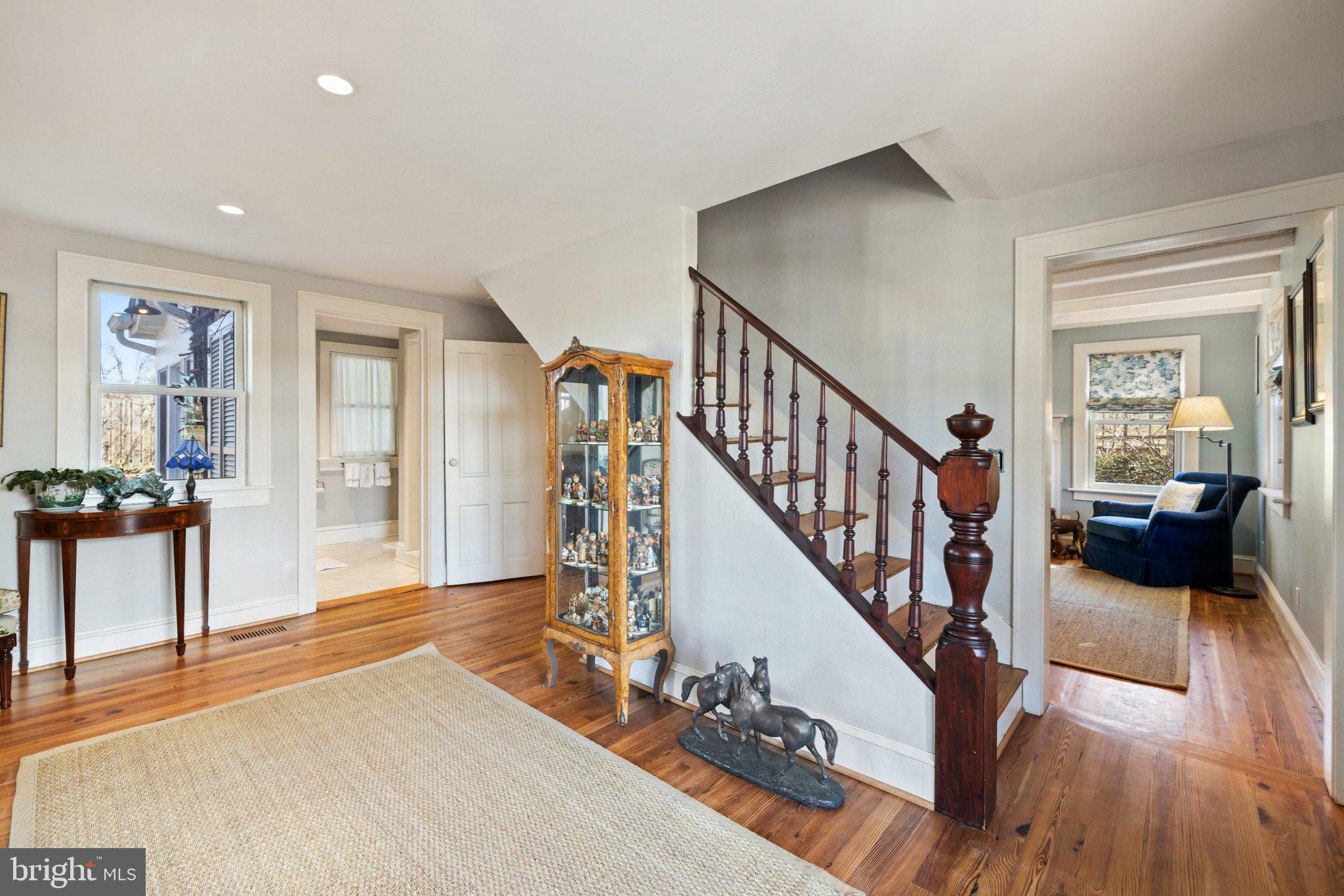 6592 SMITTEN FARM LANE