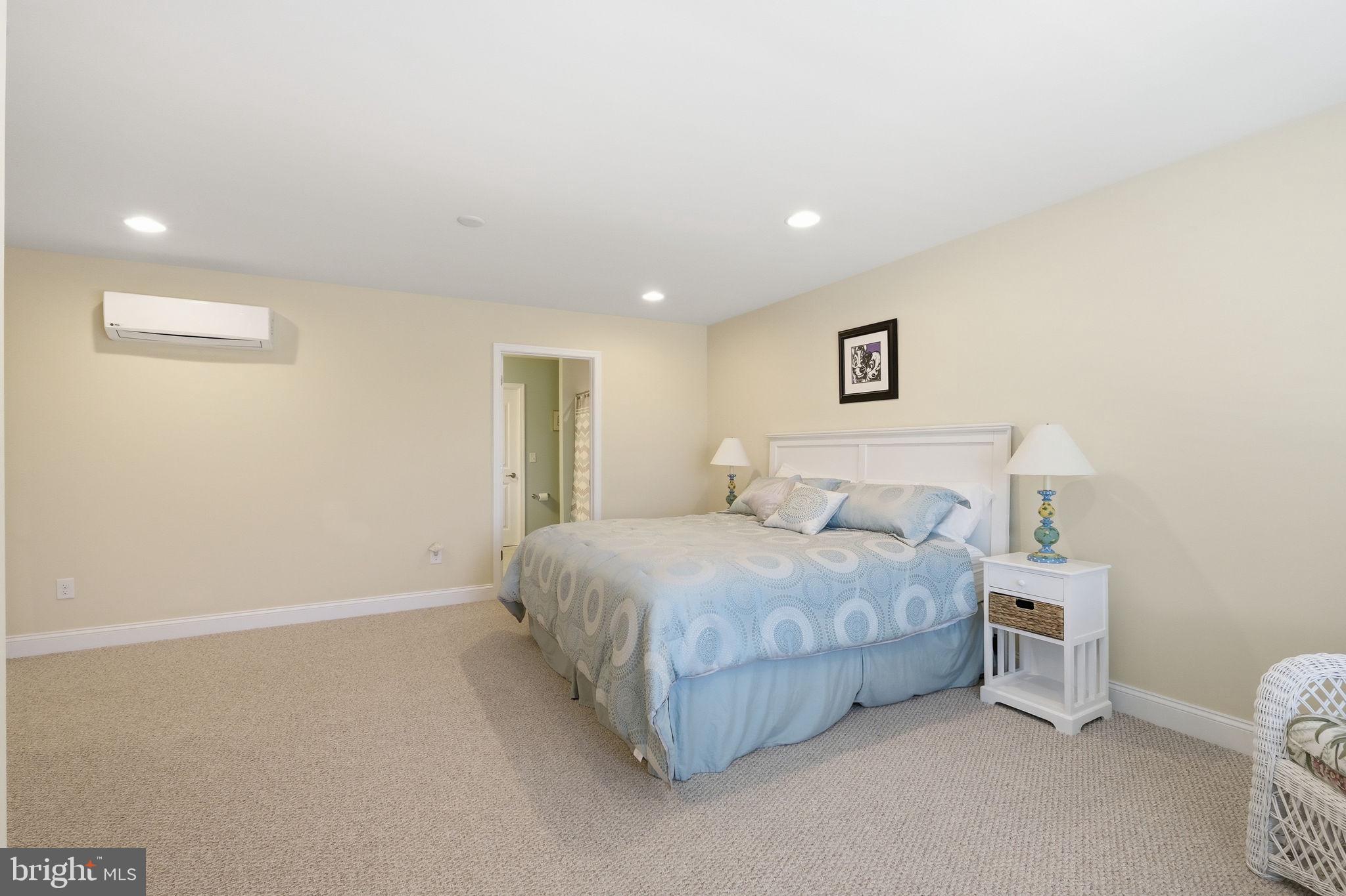 BAYSIDE - Residential