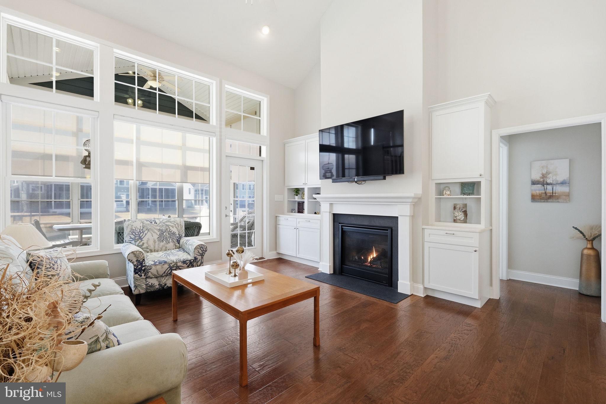 BAYSIDE - Residential