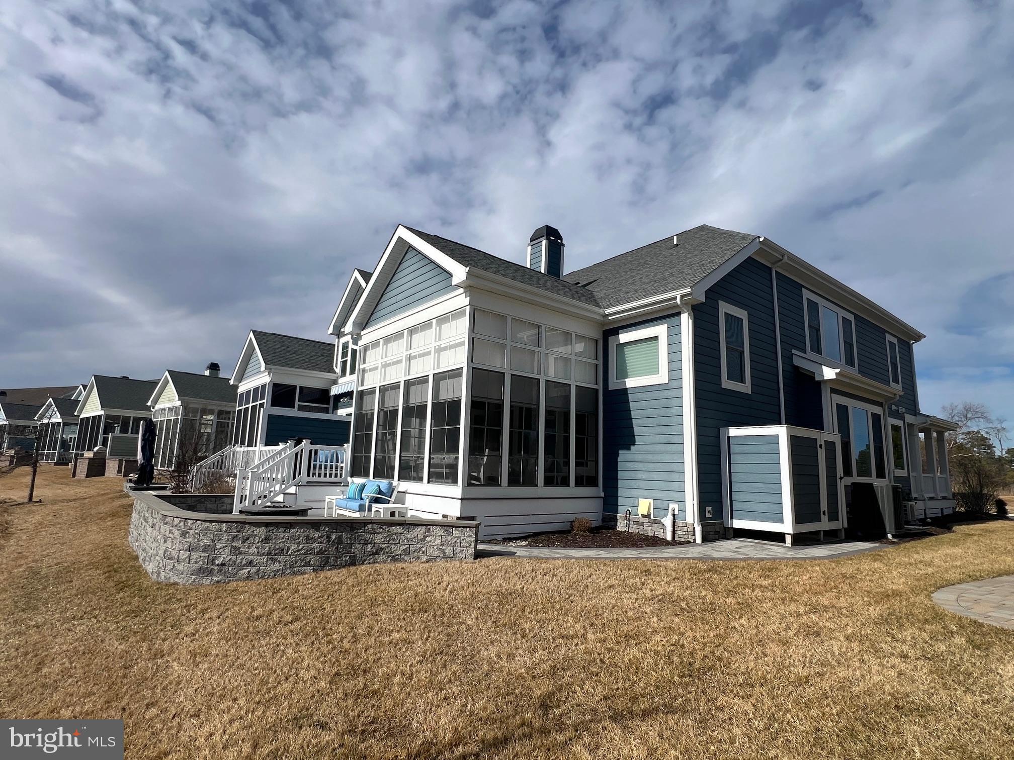 BAYSIDE - Residential