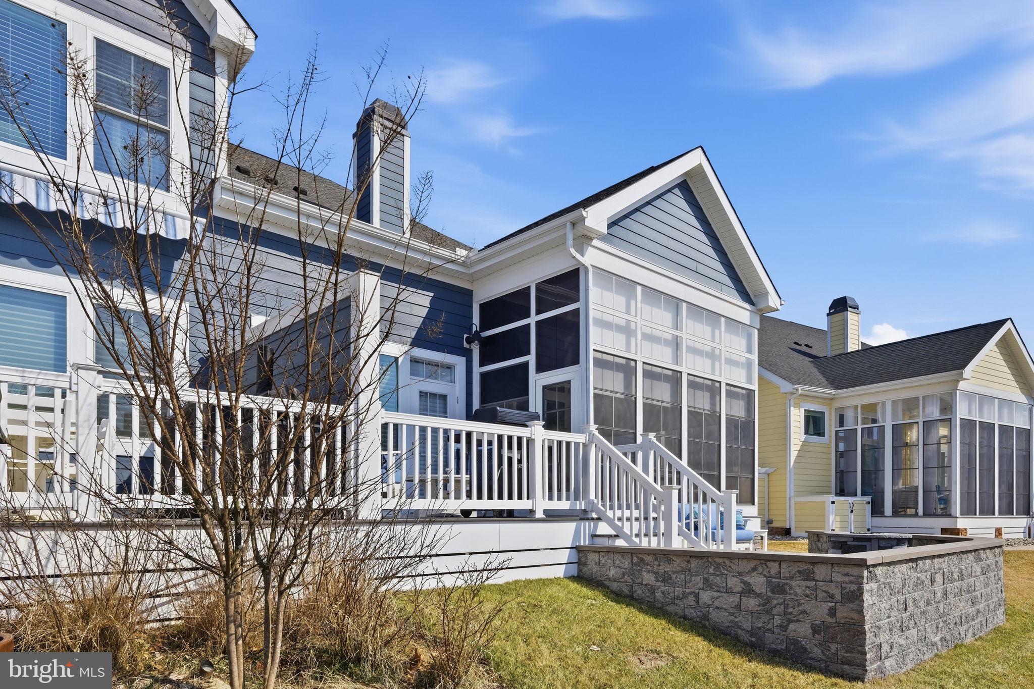 BAYSIDE - Residential